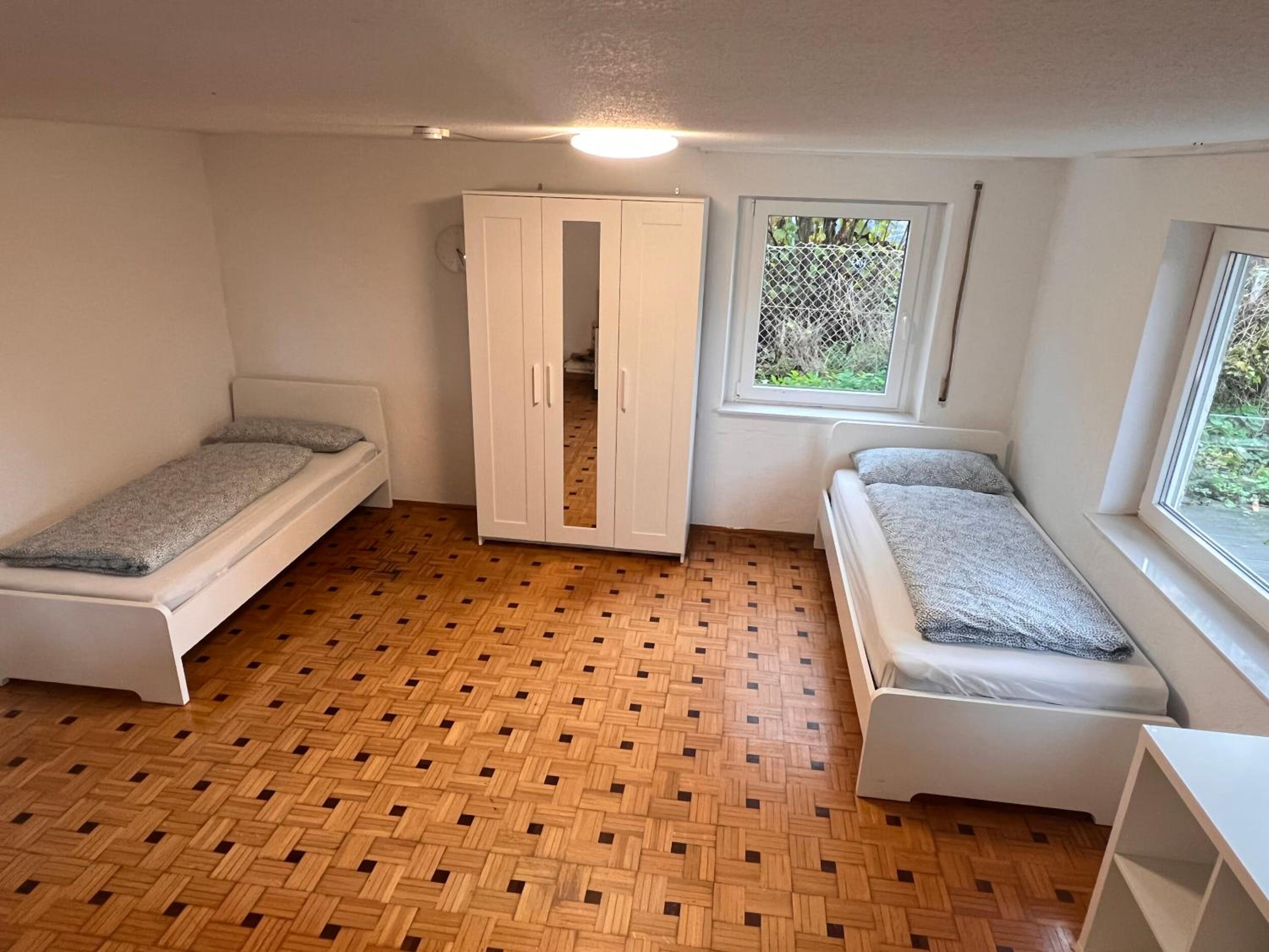 Large Twin Room photo 1