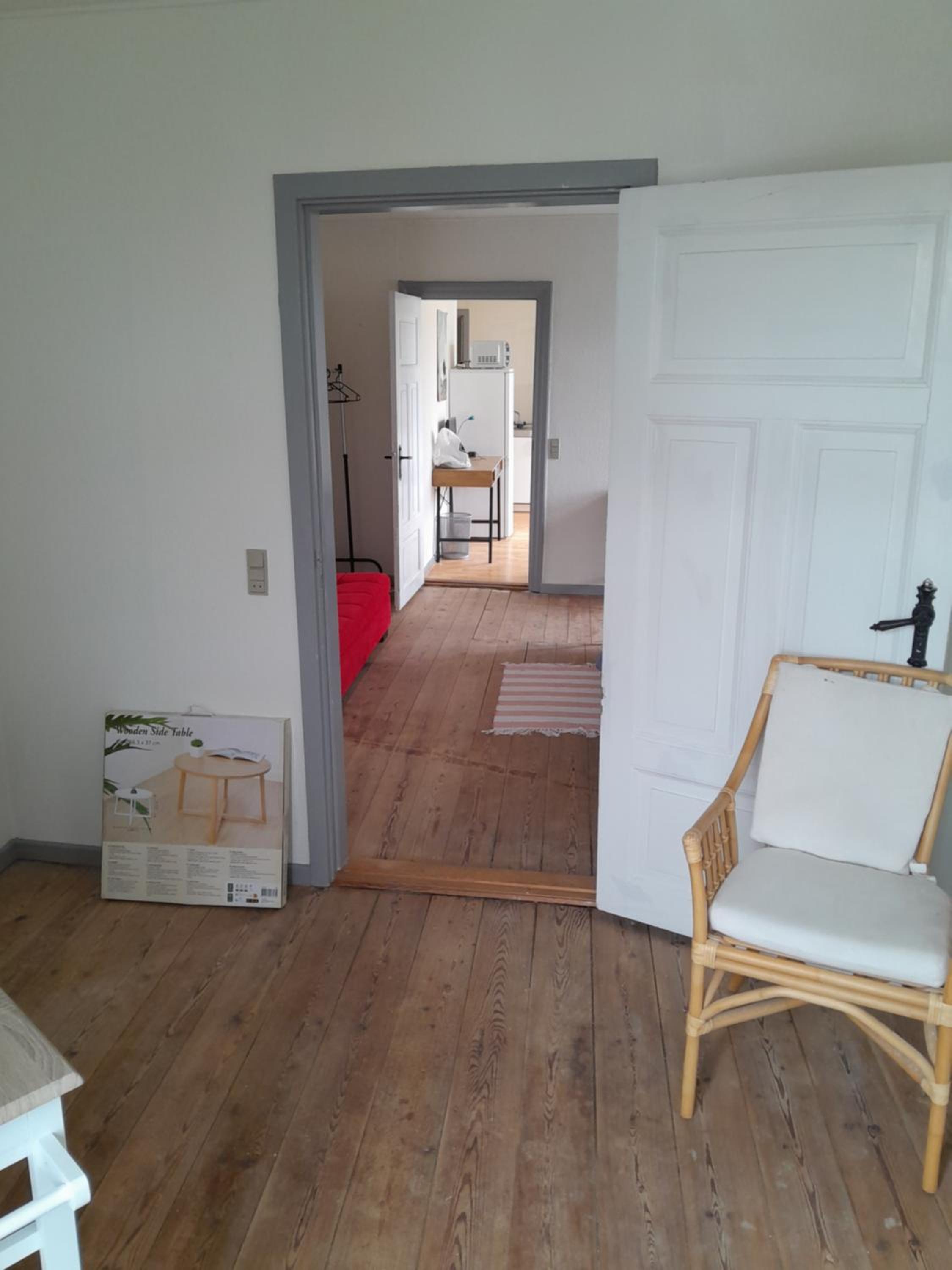 One-Bedroom Apartment photo 1