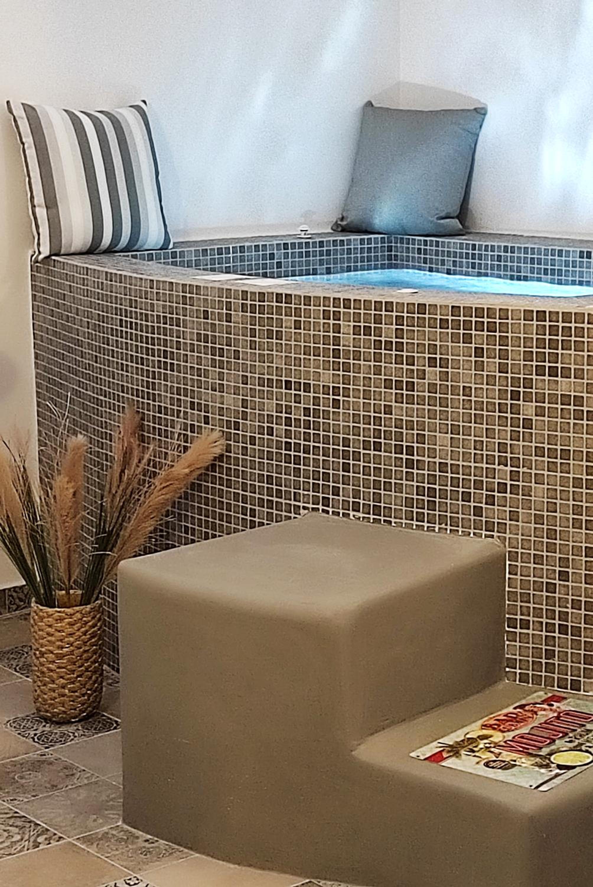 Villa with Private Pool photo 3