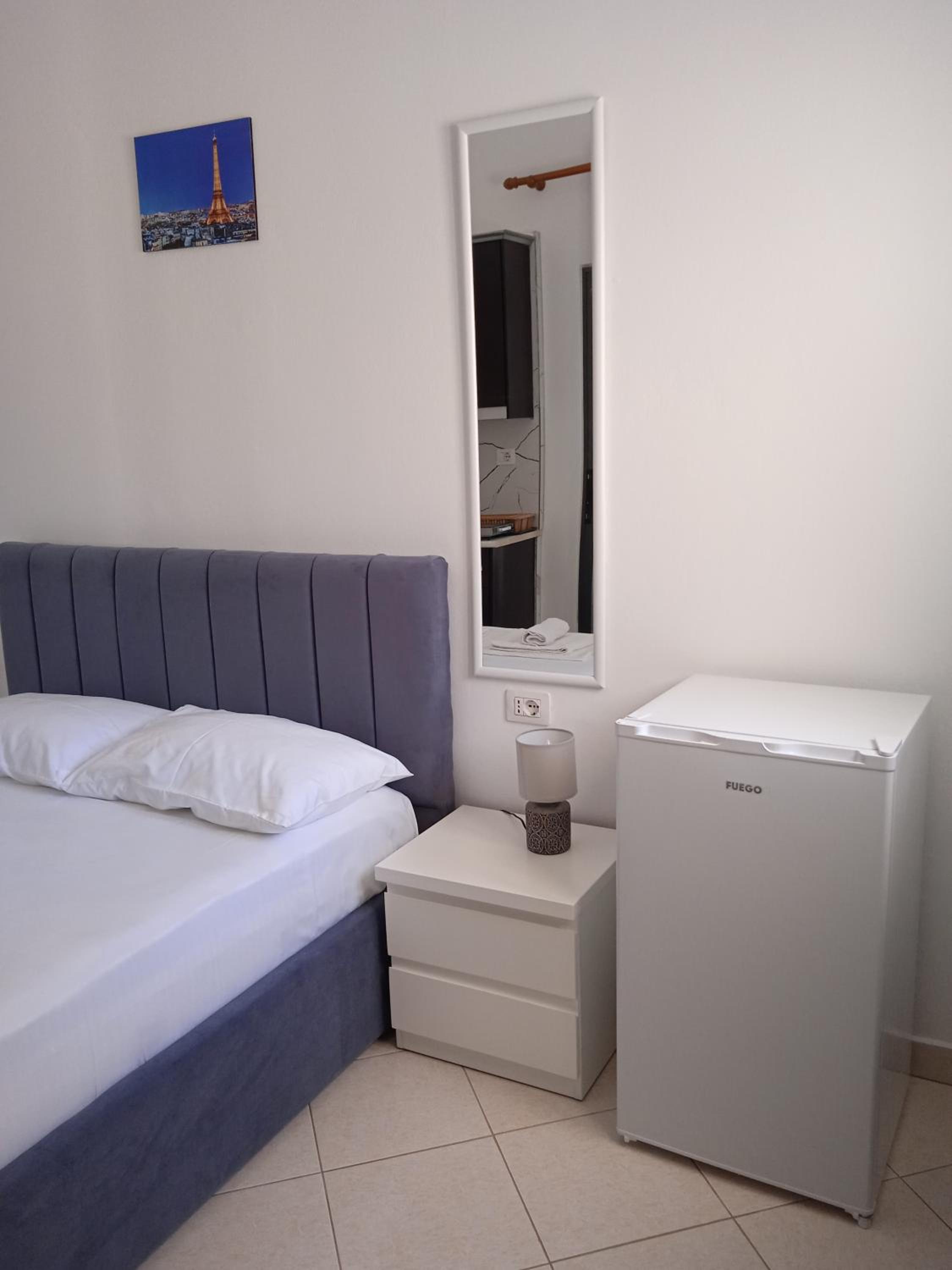 Budget Double Room photo 2