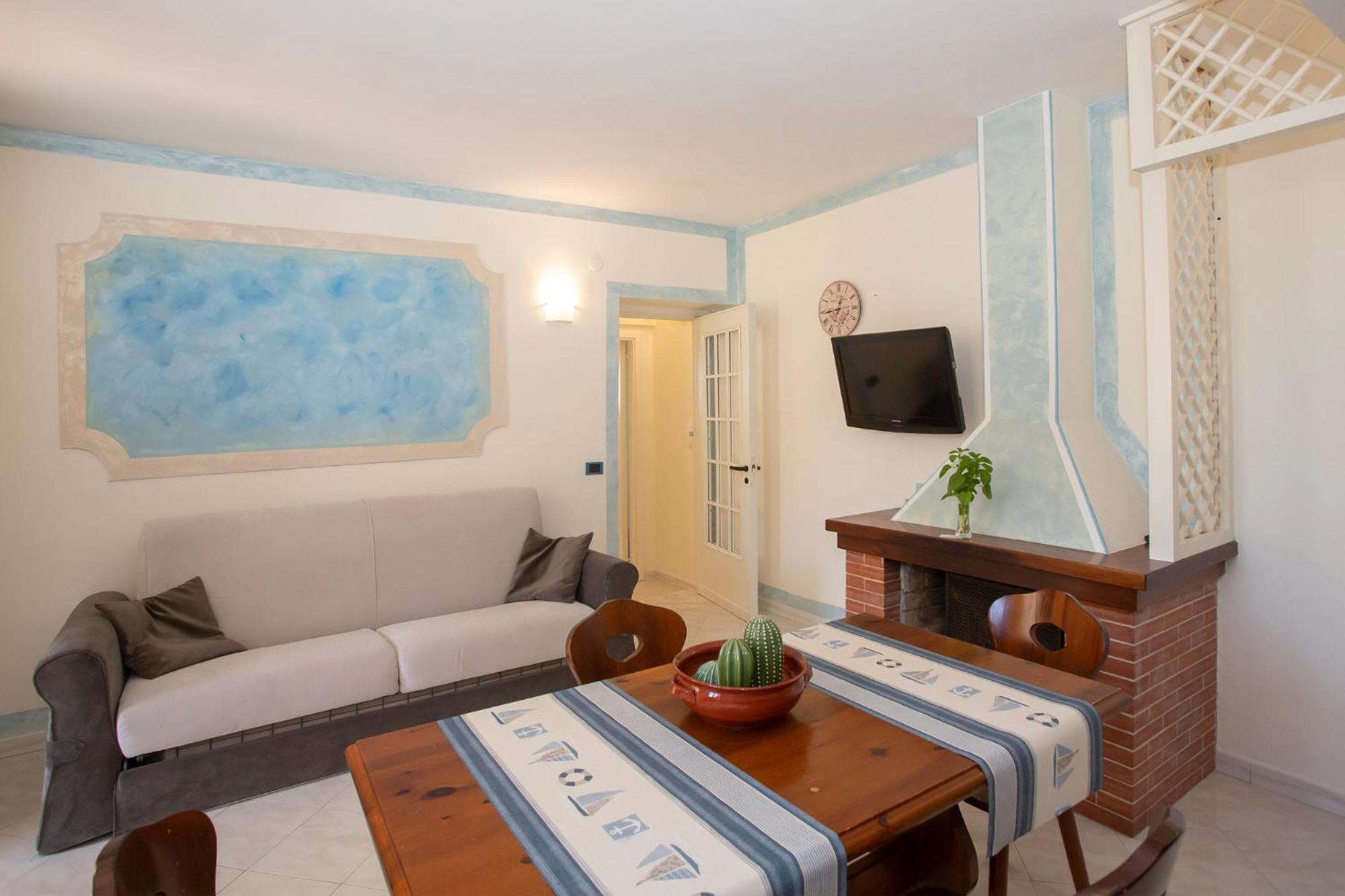 Apartment with Sea View - Photo 9