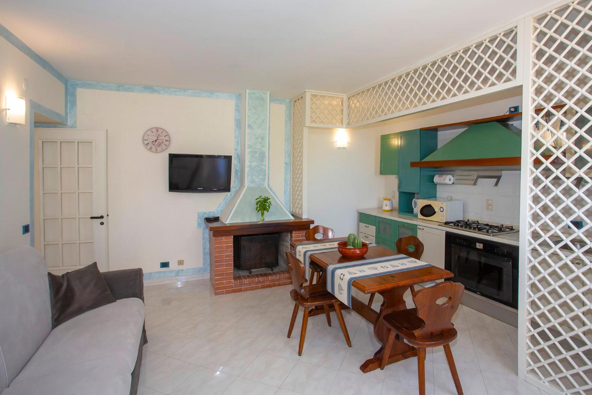 Apartment with Sea View - Photo 10