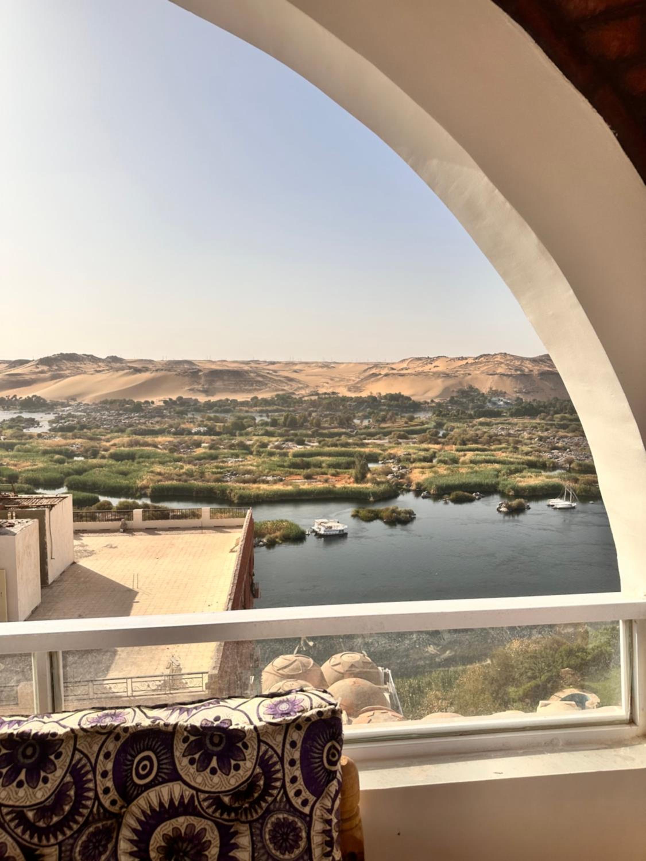 Two-Bedroom Deluxe Apartment with Ocean View photo 2