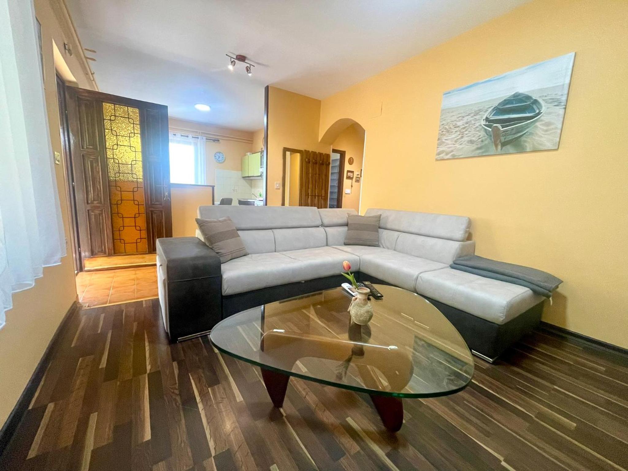 Apartment with Terrace photo 3
