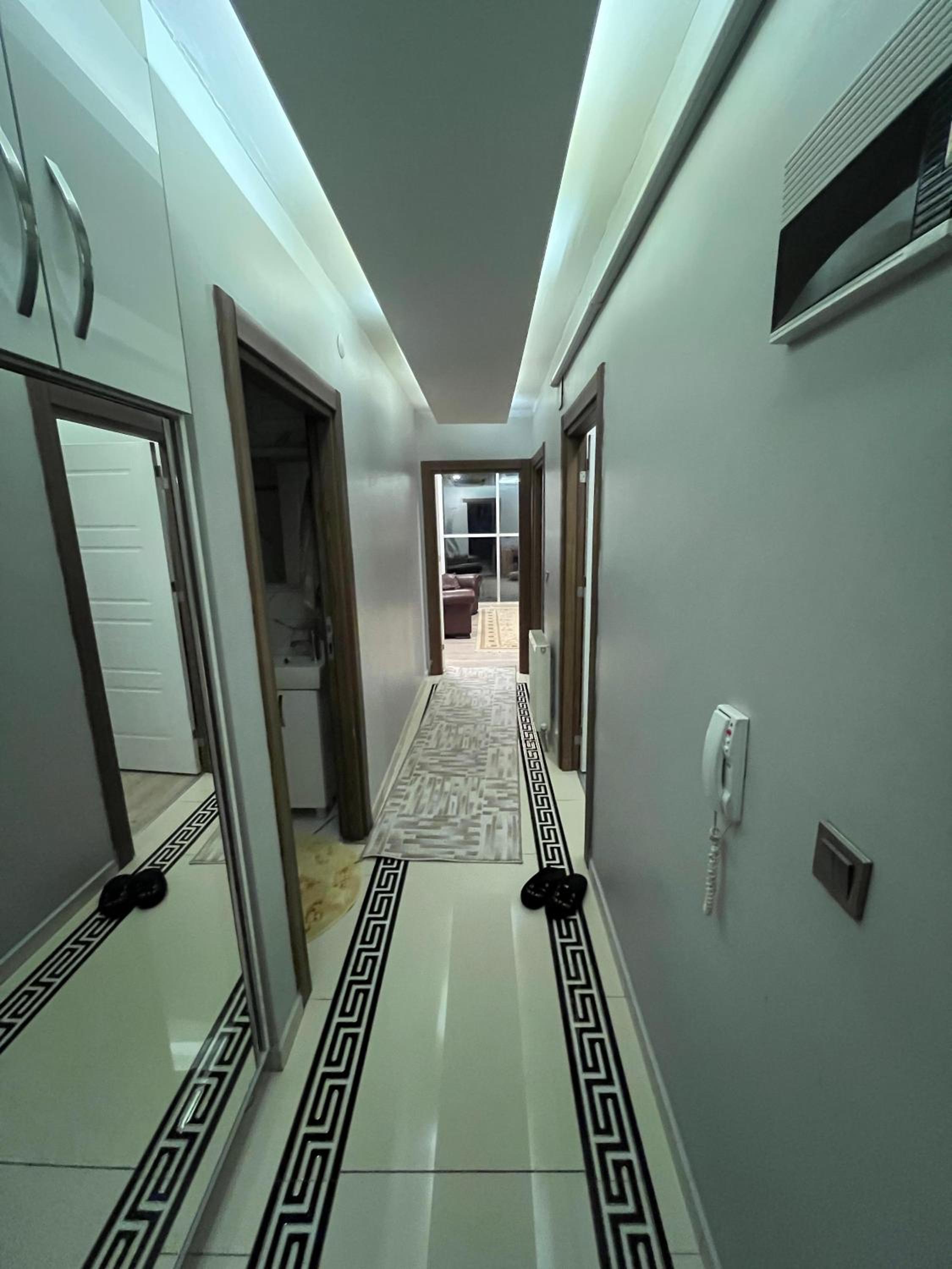 Suite with City View photo 2