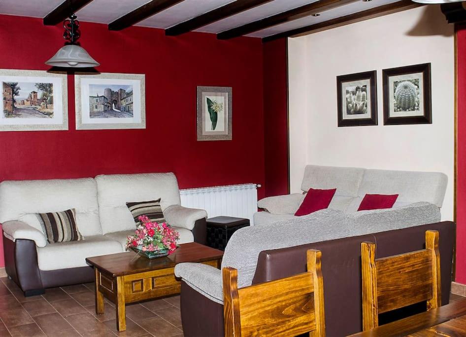 Casa de cinco habitaciones