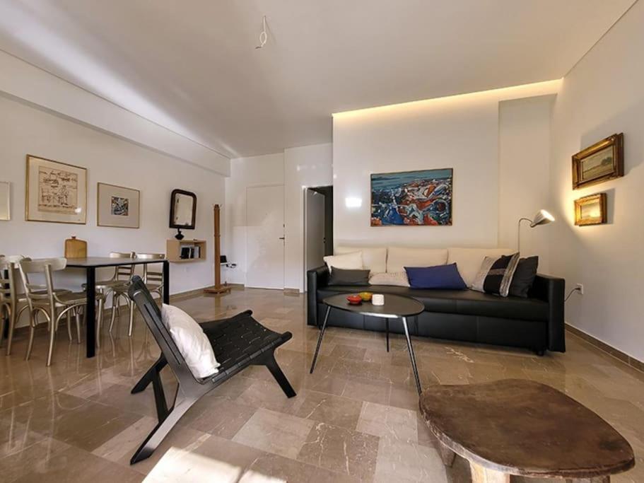 One-Bedroom Apartment with Terrace