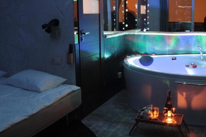 Double Room with Balcony photo 1