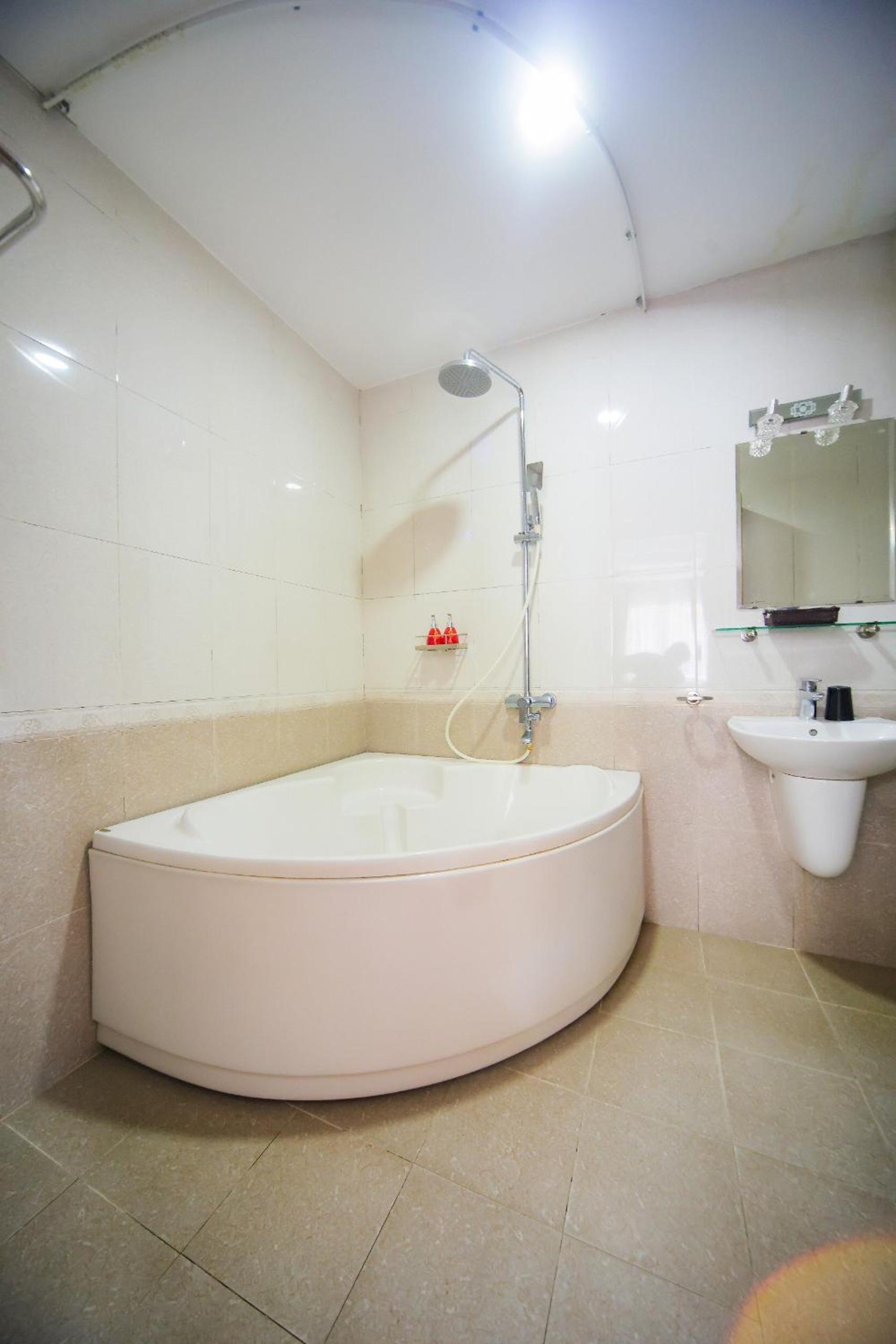 Deluxe Family Room - Photo 12