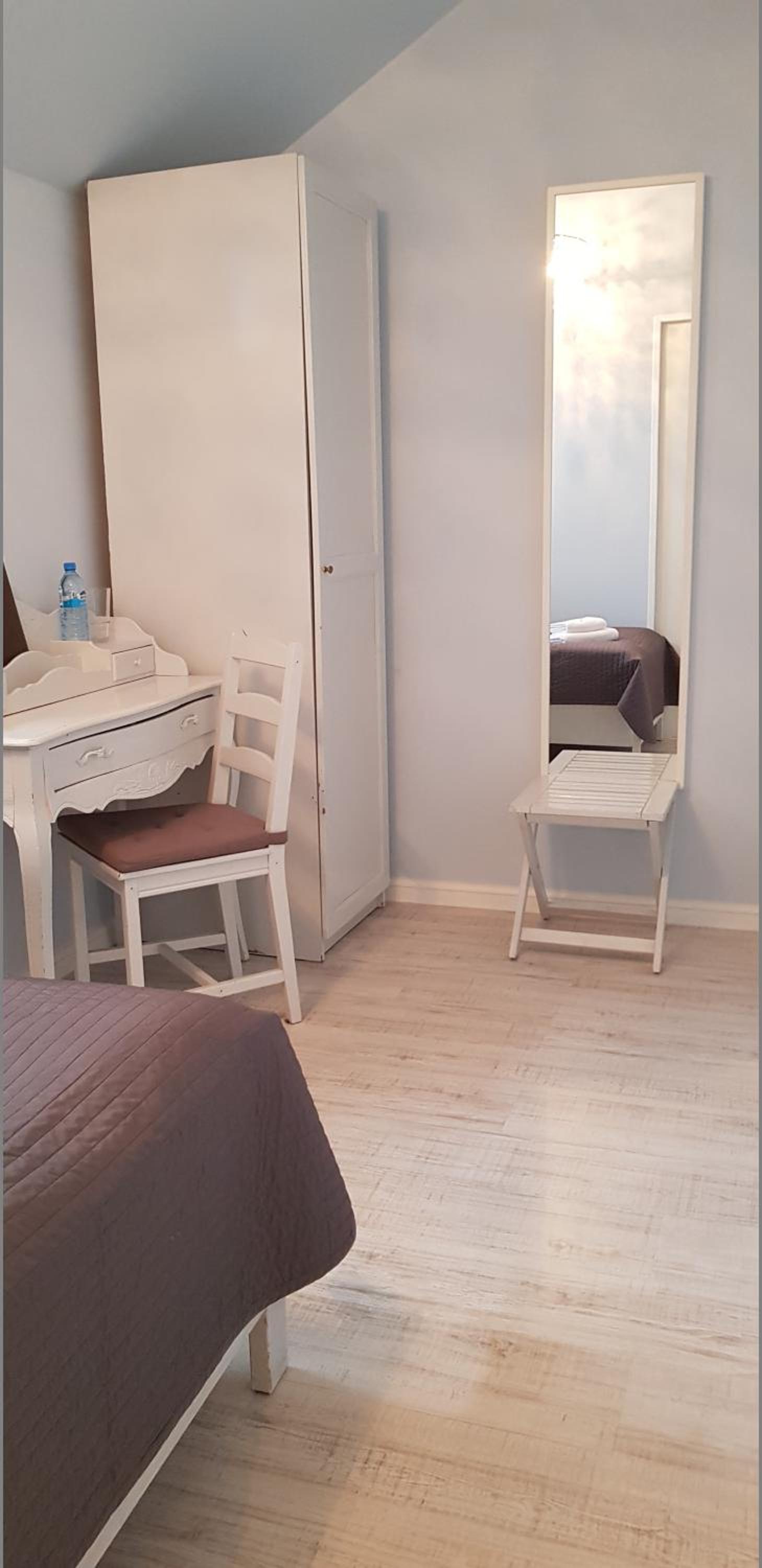 Small Single Room photo 1