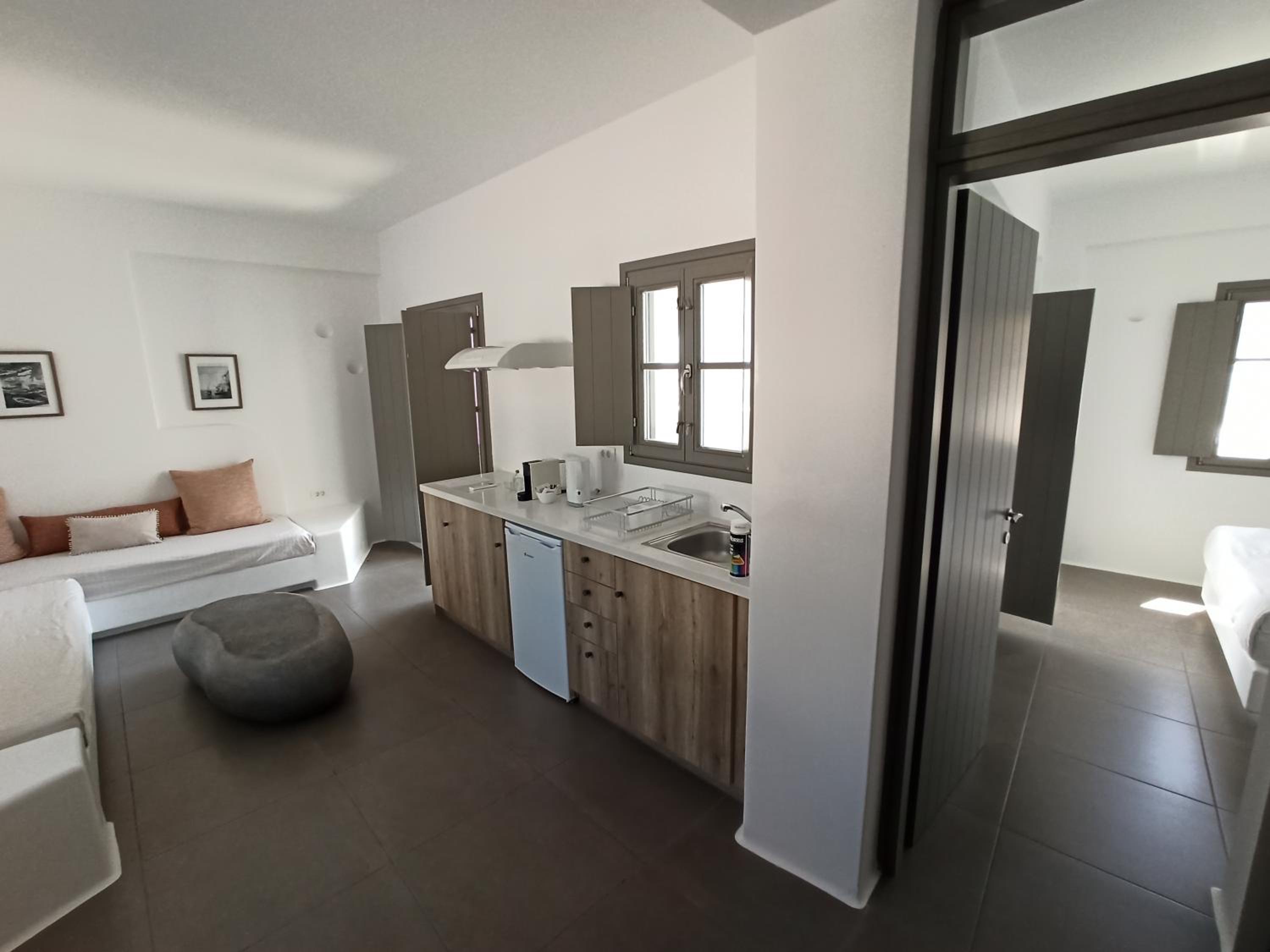 Suite with Private Pool - Photo 1