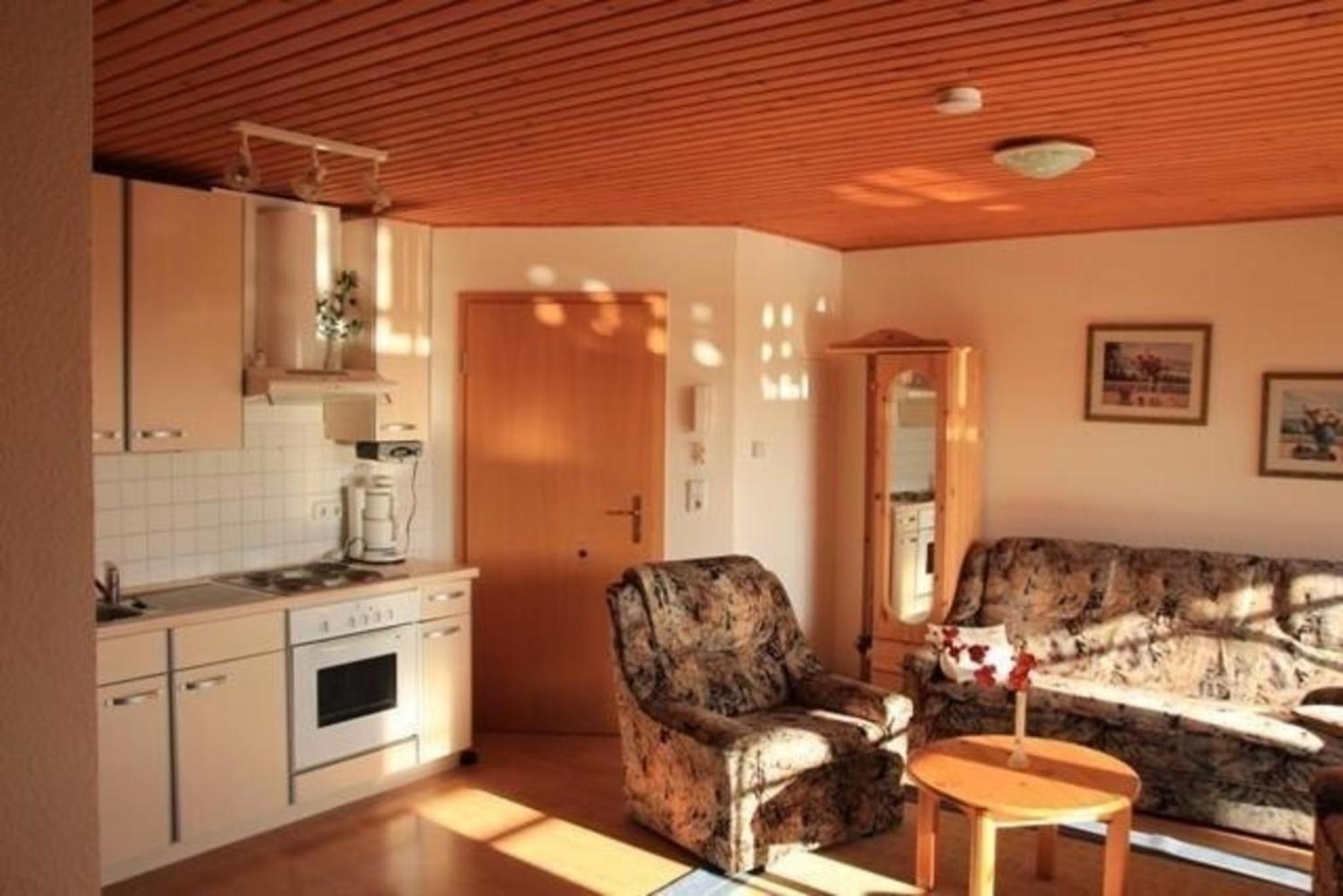 Apartment photo 3