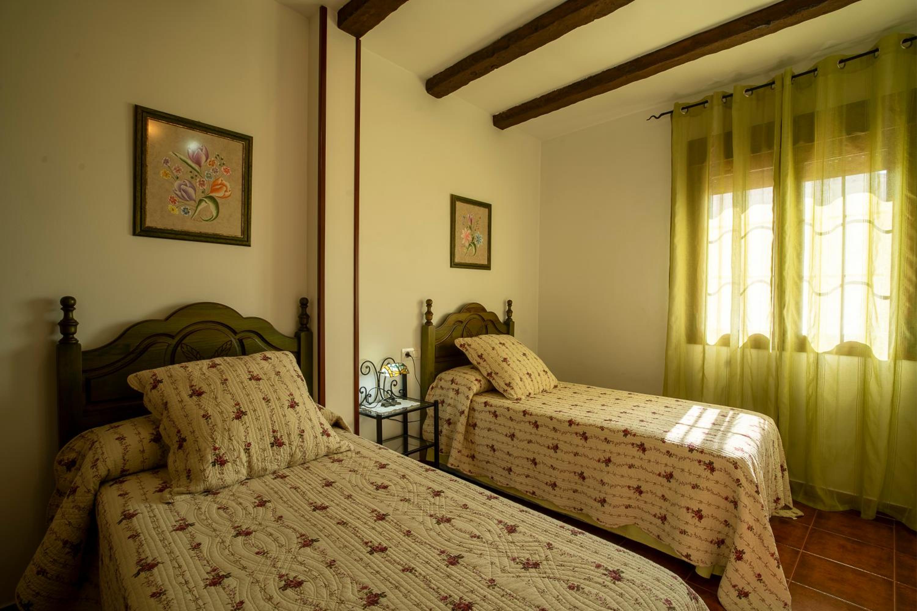 Casa de cuatro habitaciones