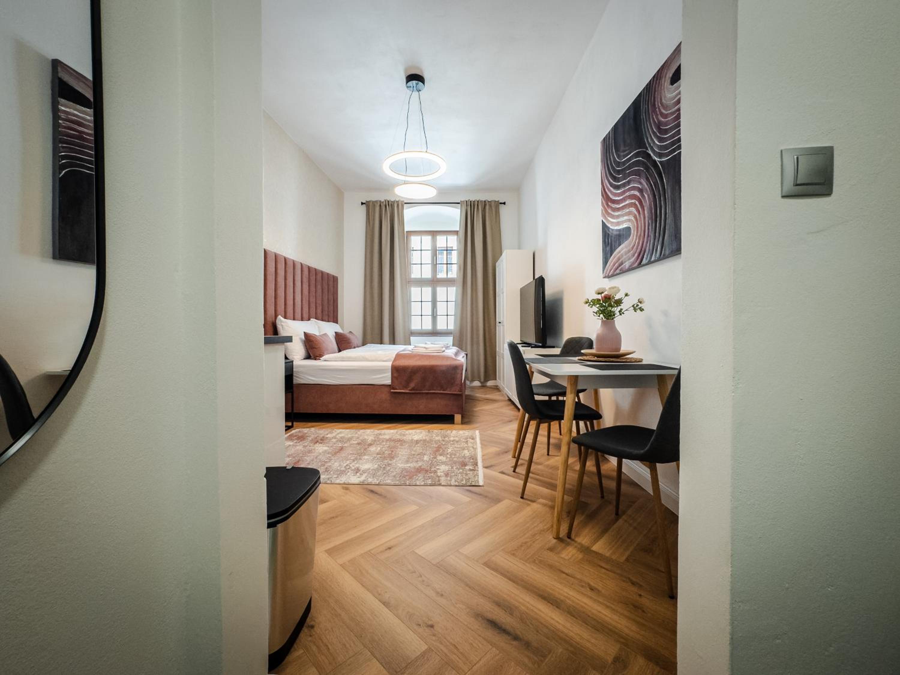 Studio Apartment with One Double Bed