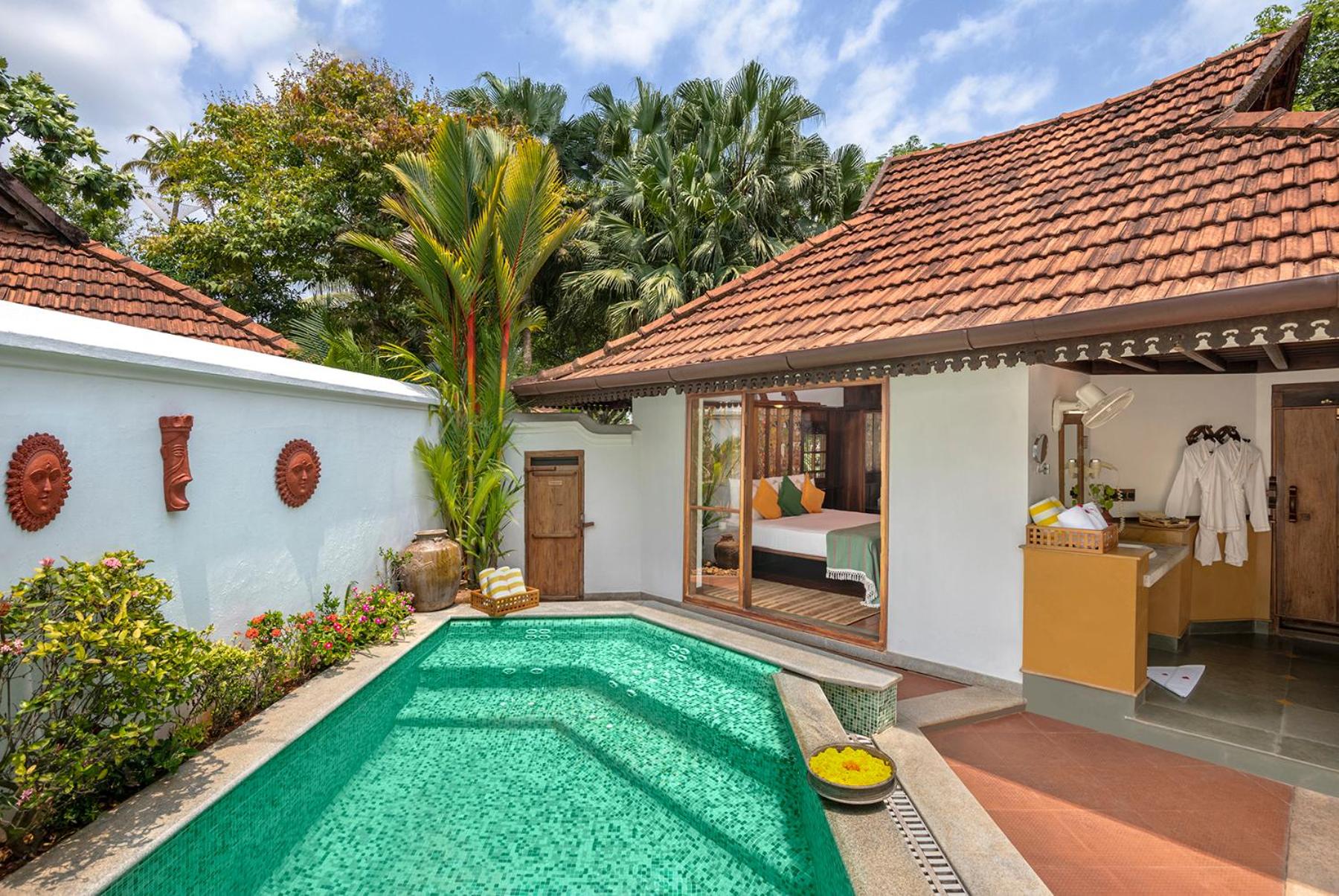 Heritage Lake View Villa with Private Pool,with Hi -Tea ,One-hour sunset cruise,Complimentary in-house Wellness doctor consultation, Evening Cultural program, Complimentary Fishing,Cycling,and Clay pottery experience