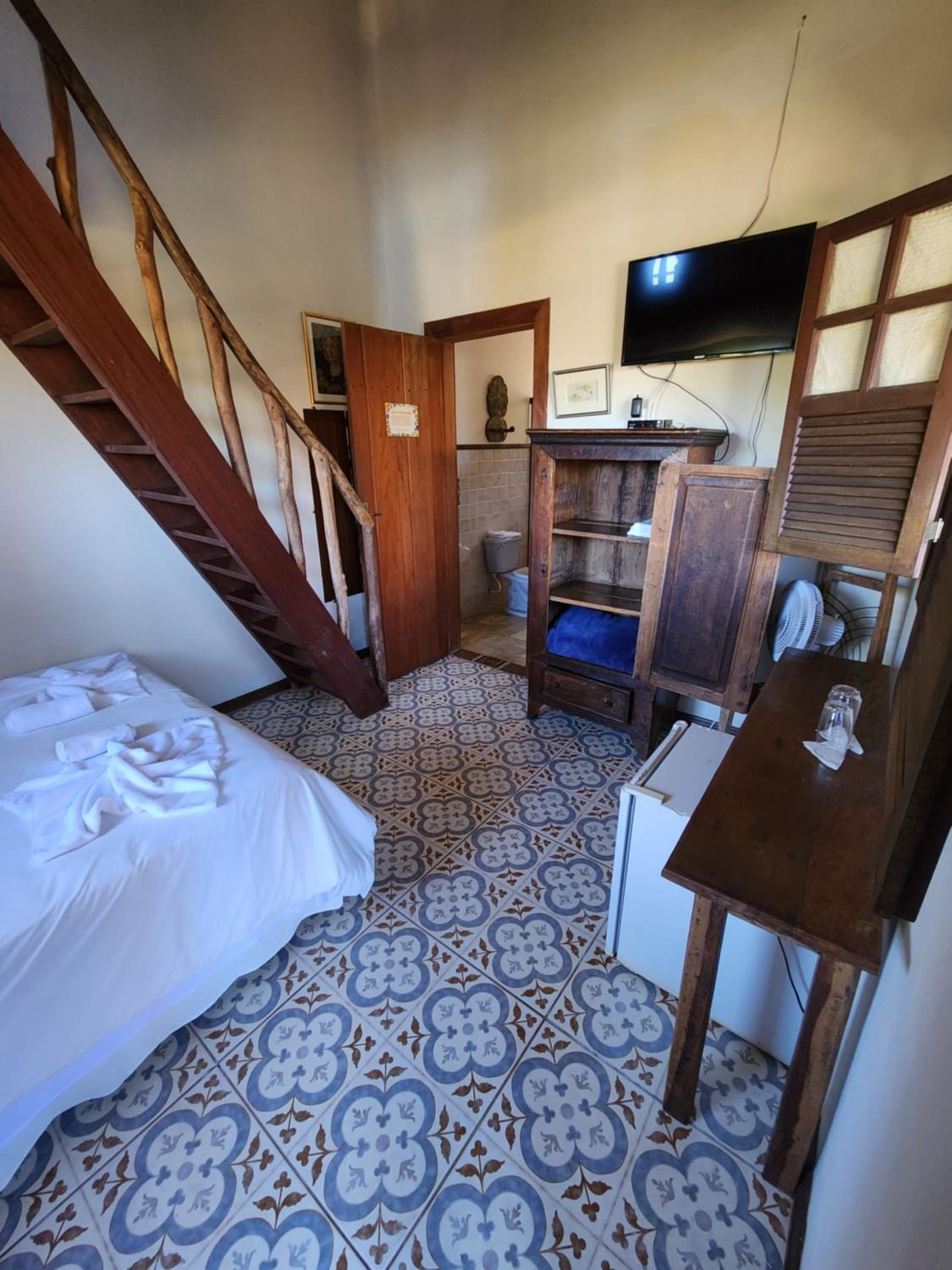 Standard Double Suite