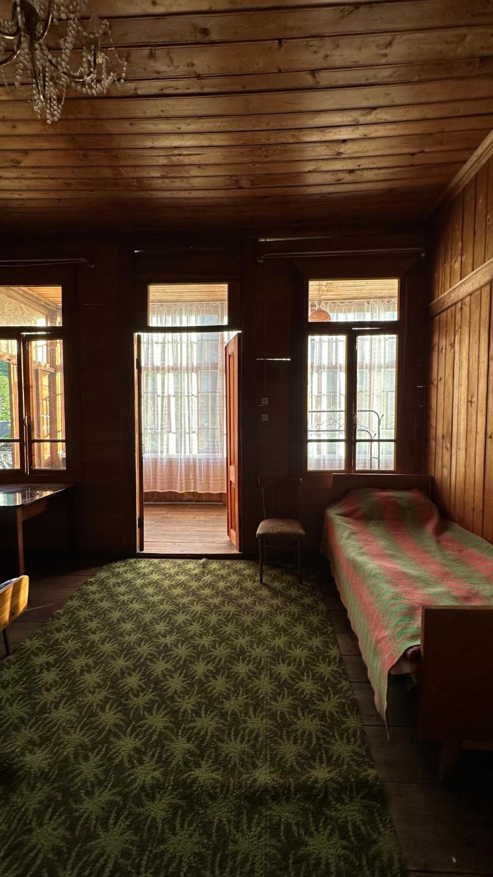 Triple Room with Shared Bathroom photo 2