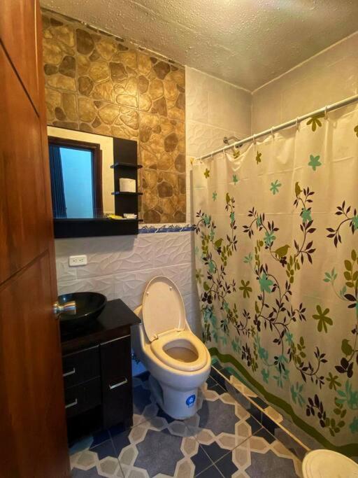 One-Bedroom House photo 2