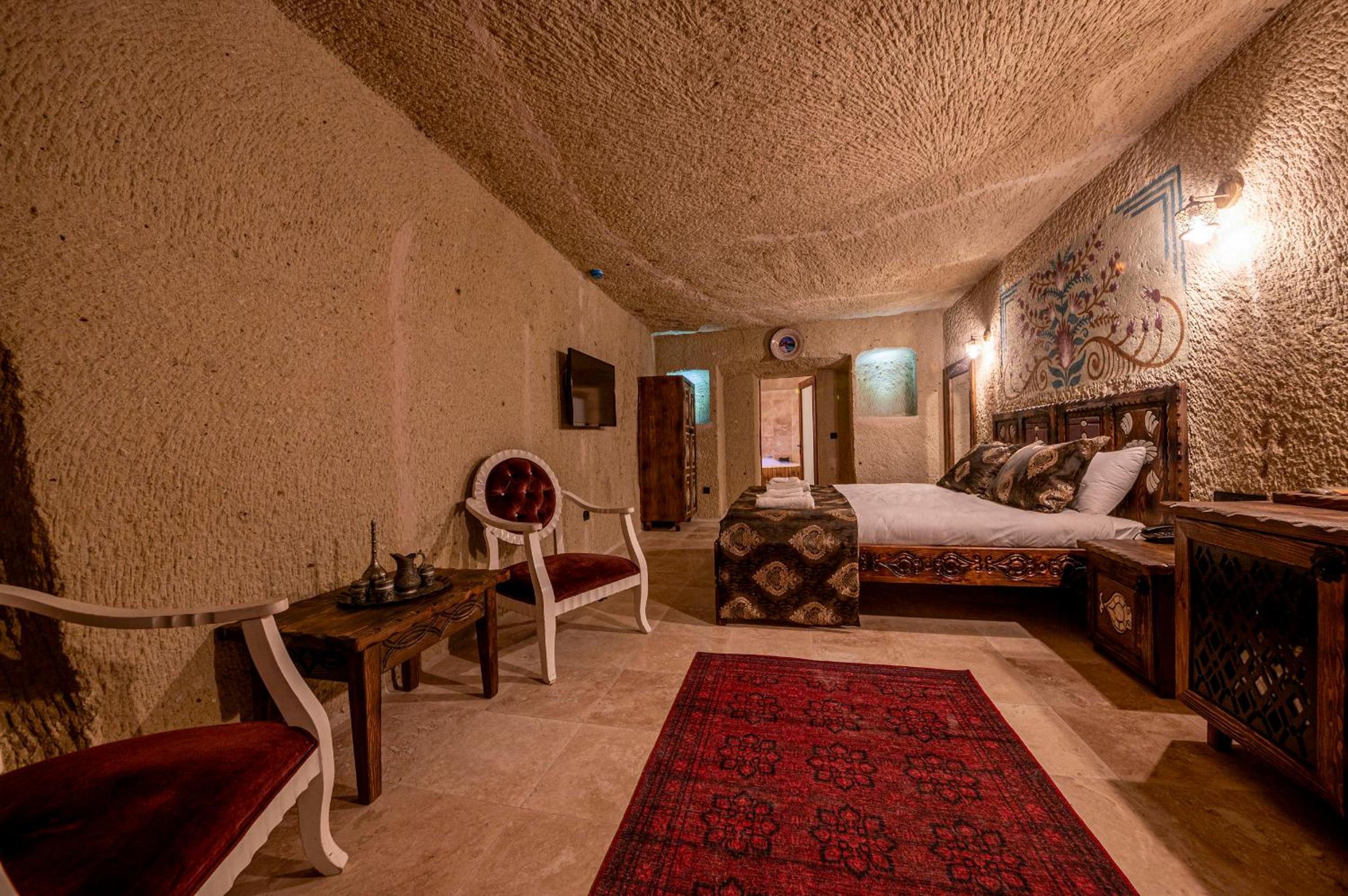 Deluxe Double Room with Castle View - Photo 24