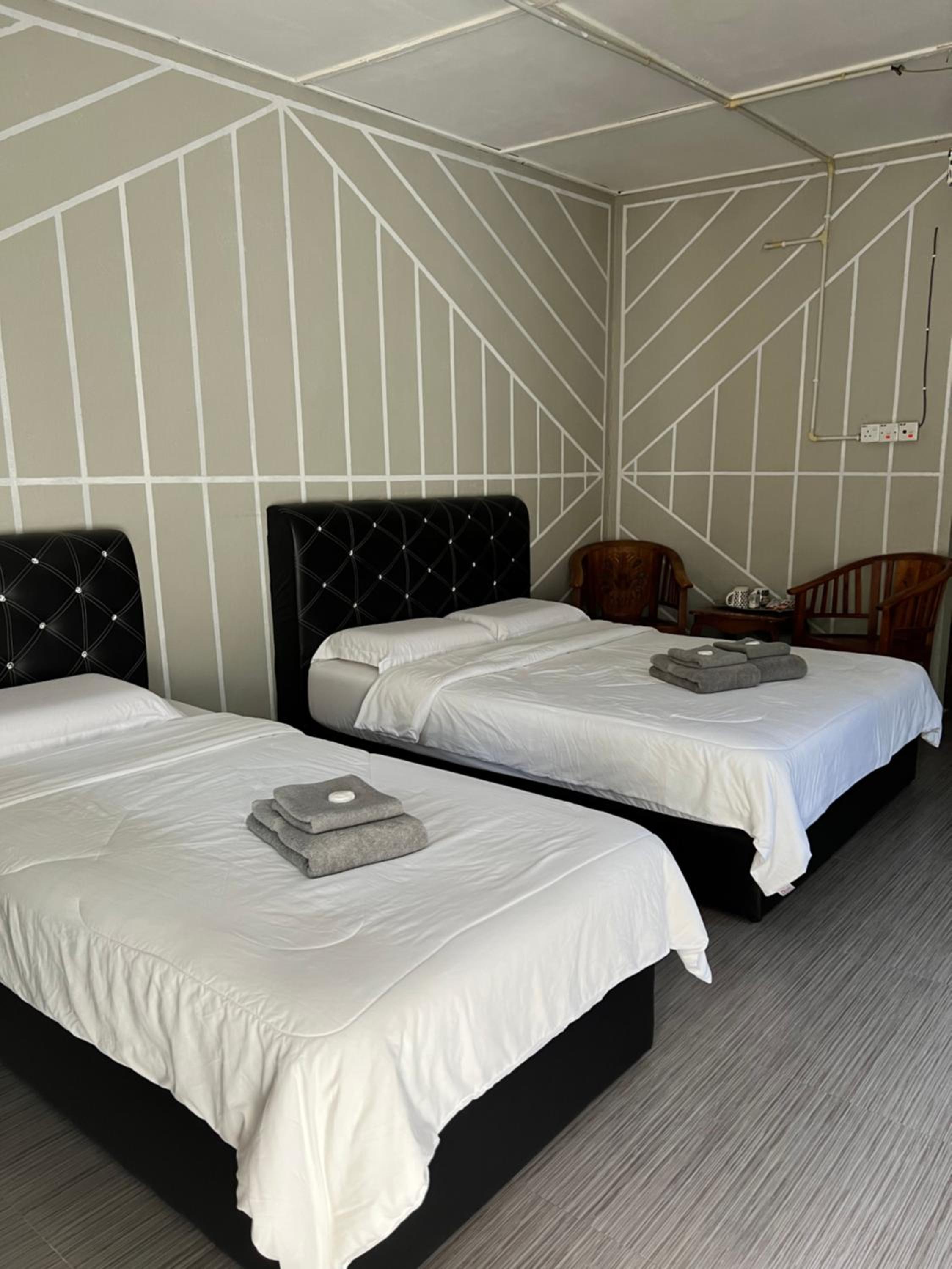 Triple Room with Bathroom