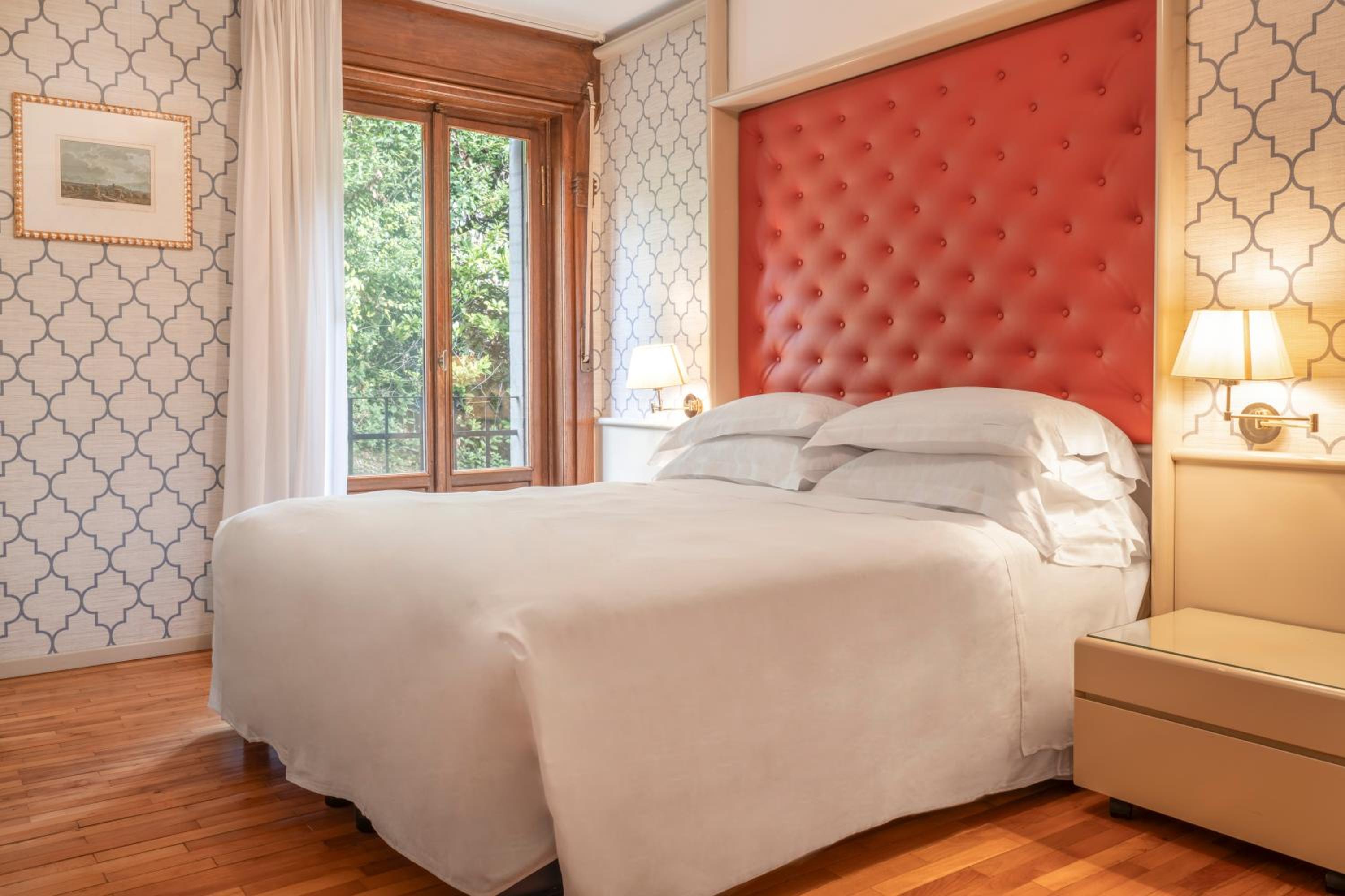 Economy Double Room with Garden View