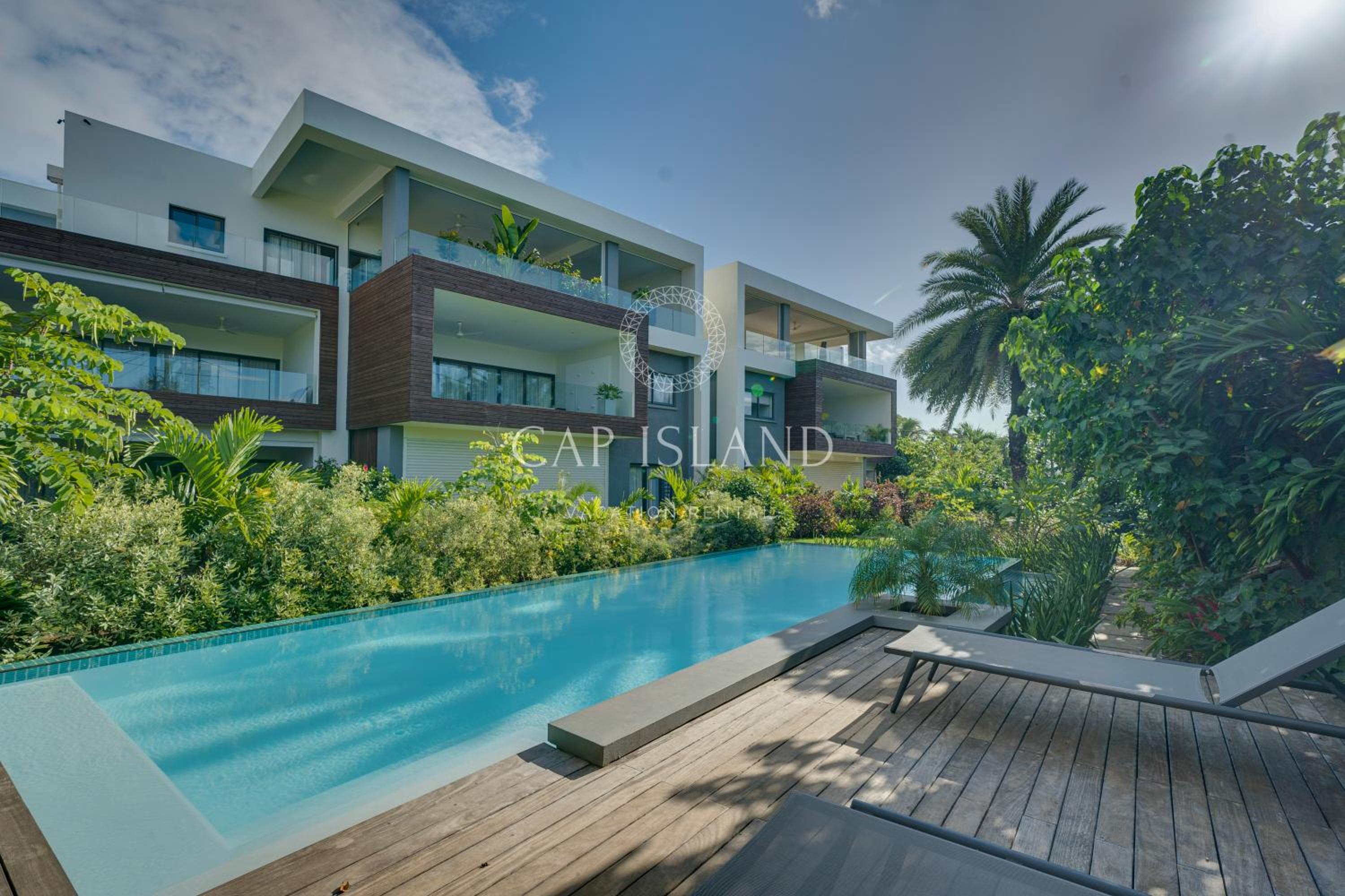 Three-Bedroom Apartment - Oceanfront