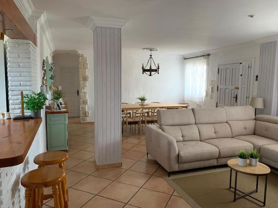 Casa de tres habitaciones