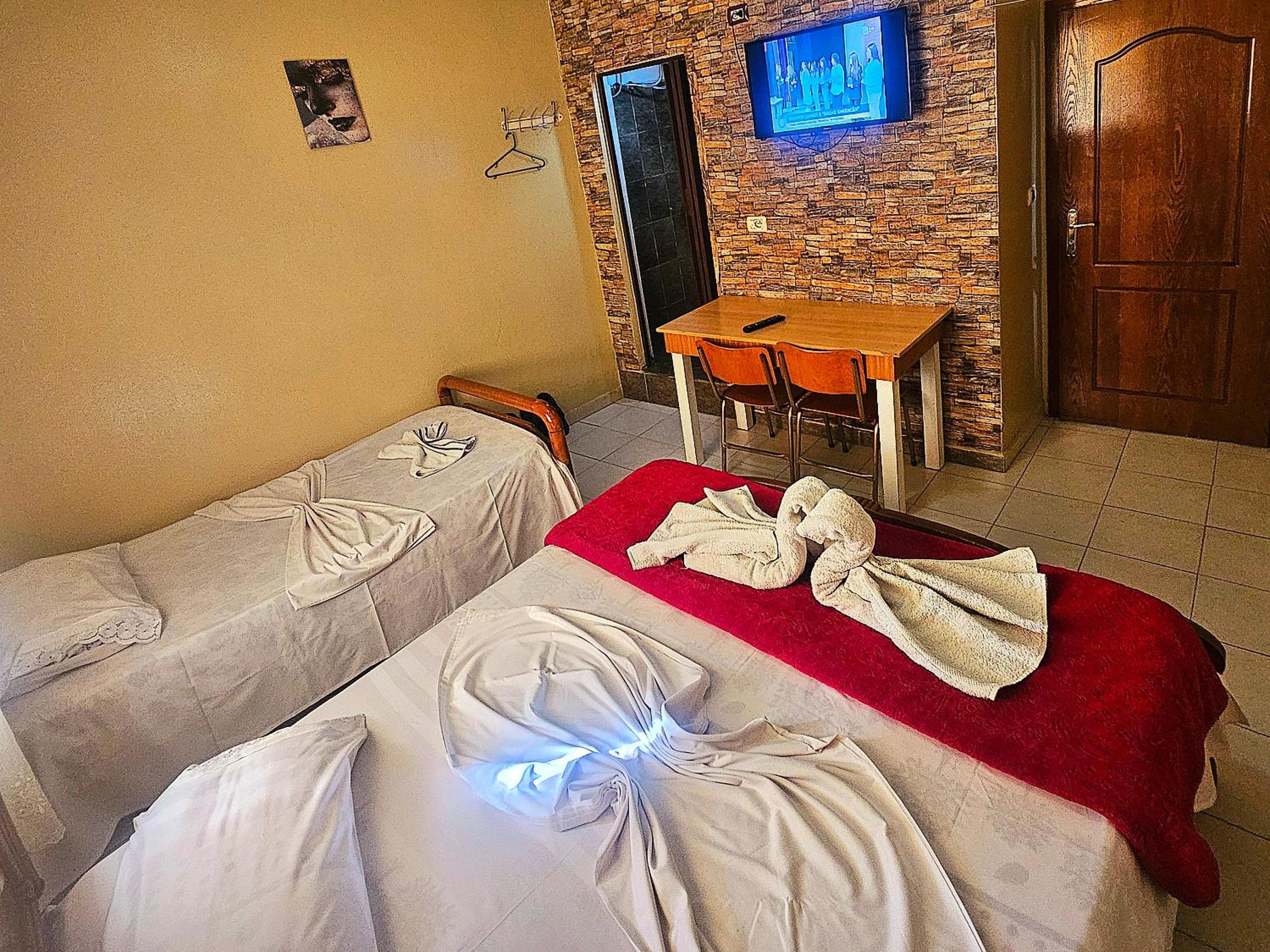 Triple Room with Private Bathroom