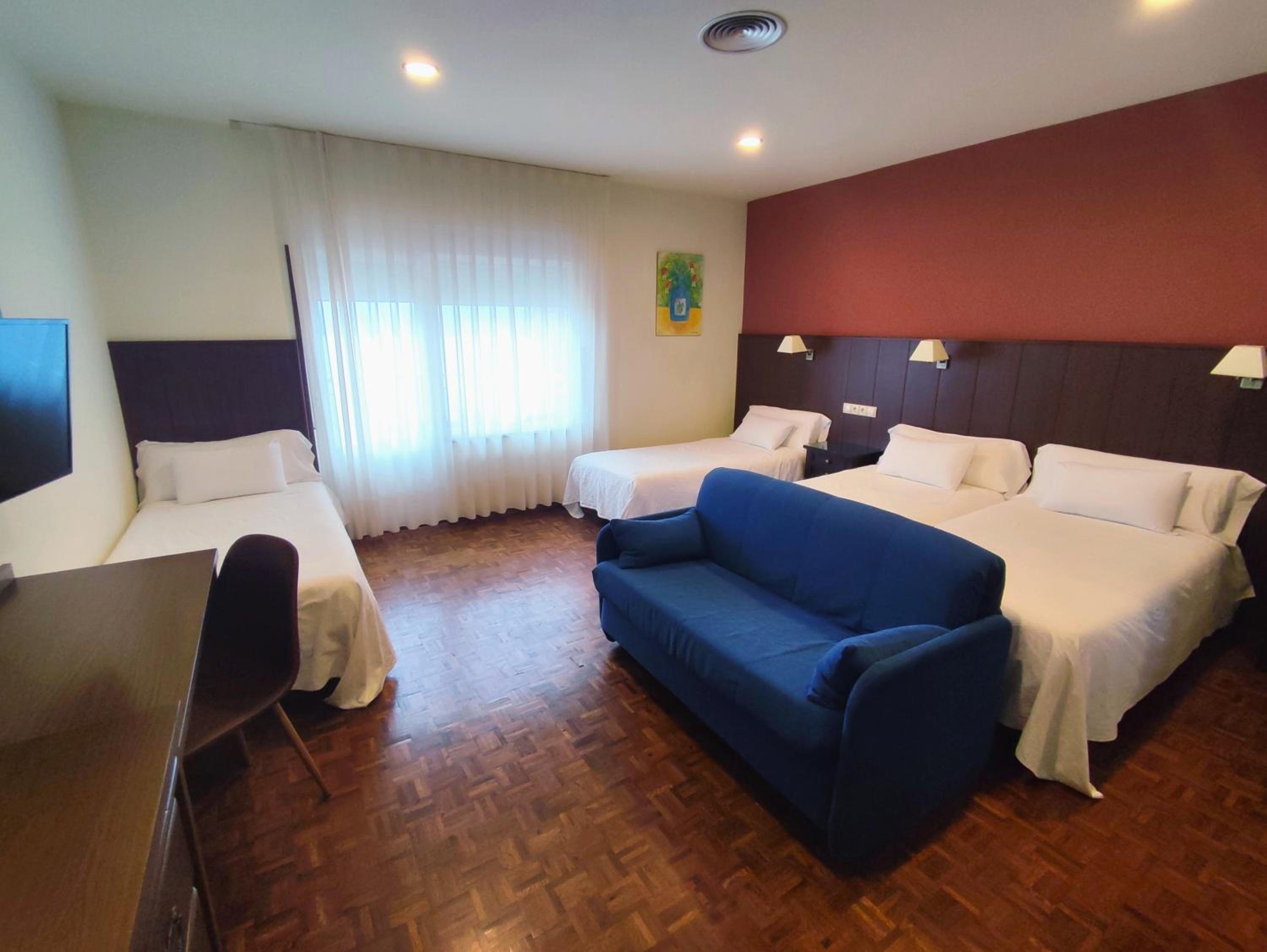 Quadruple Room photo 3