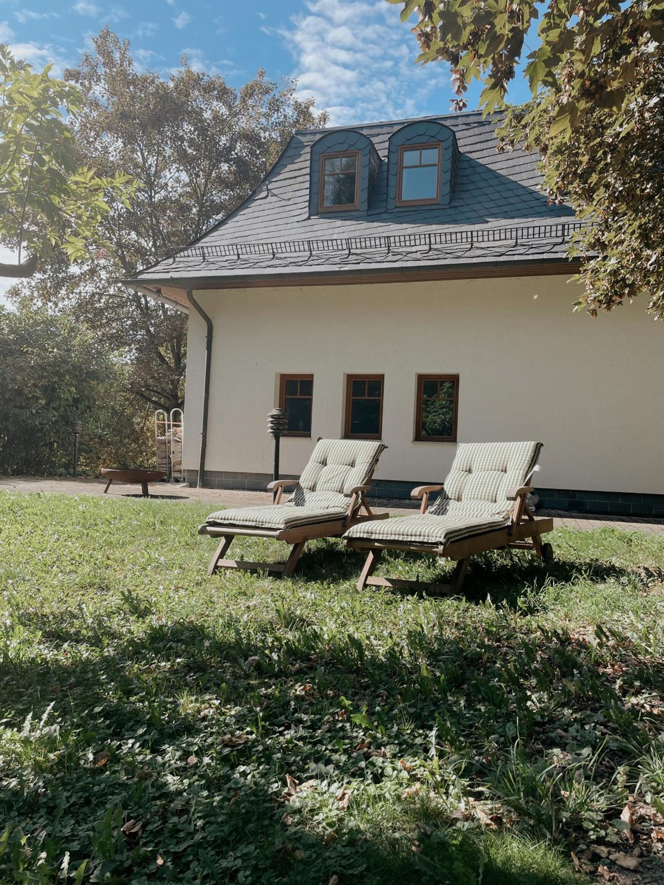 Holiday Home without kitchen photo 2