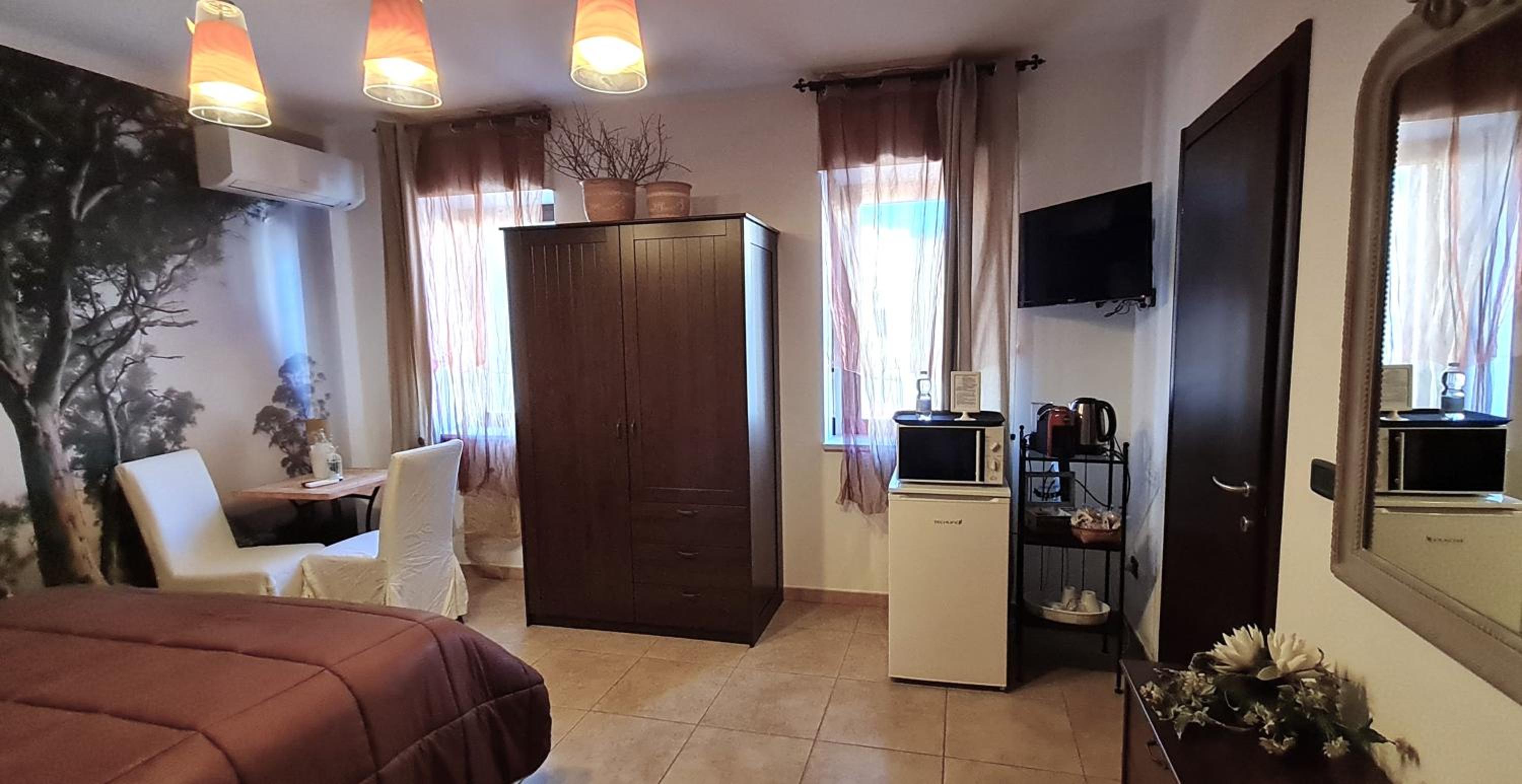 Double Room With Private Bathroom photo 3