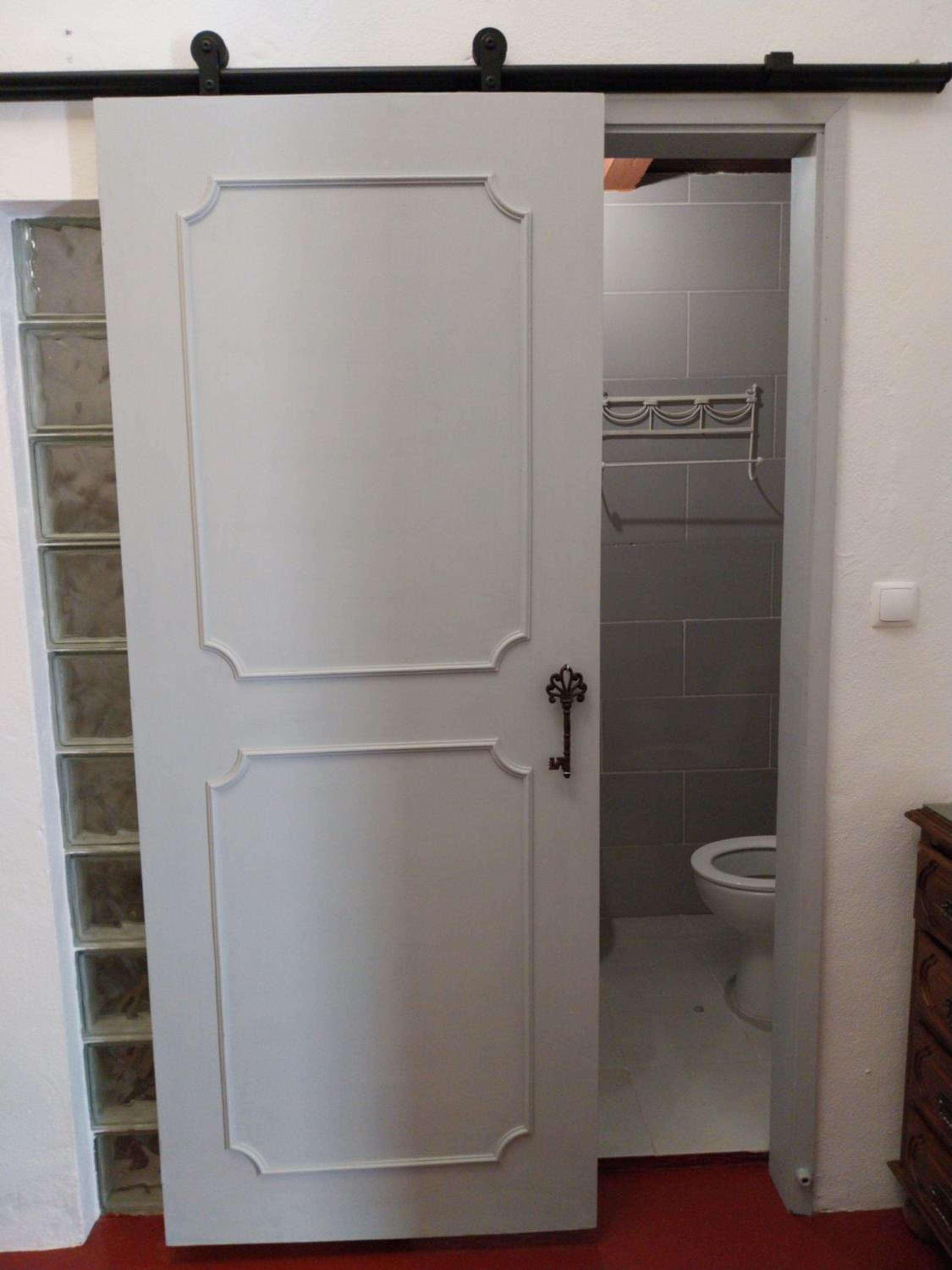 One-Bedroom House - Photo 30