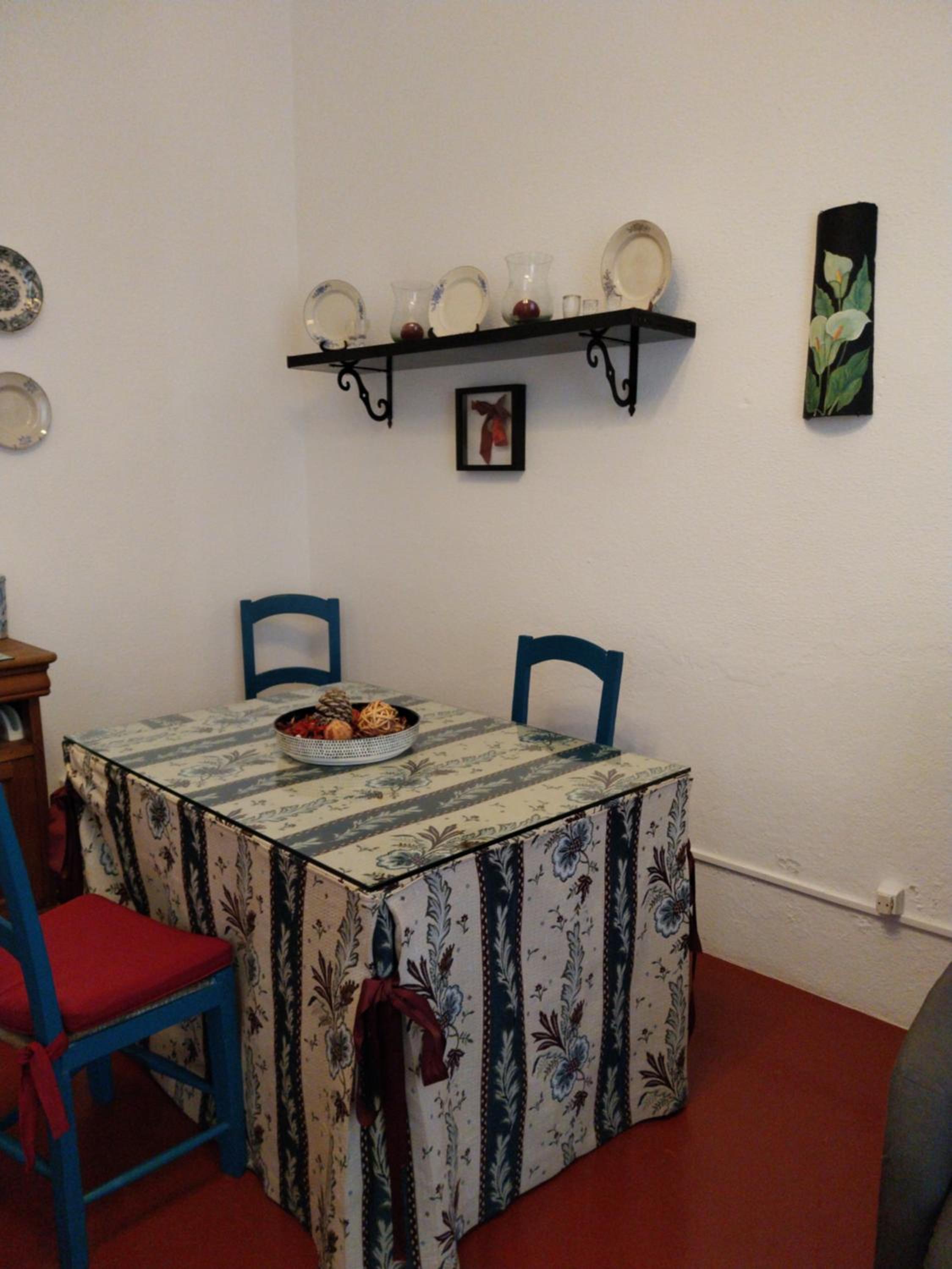 One-Bedroom House - Photo 16