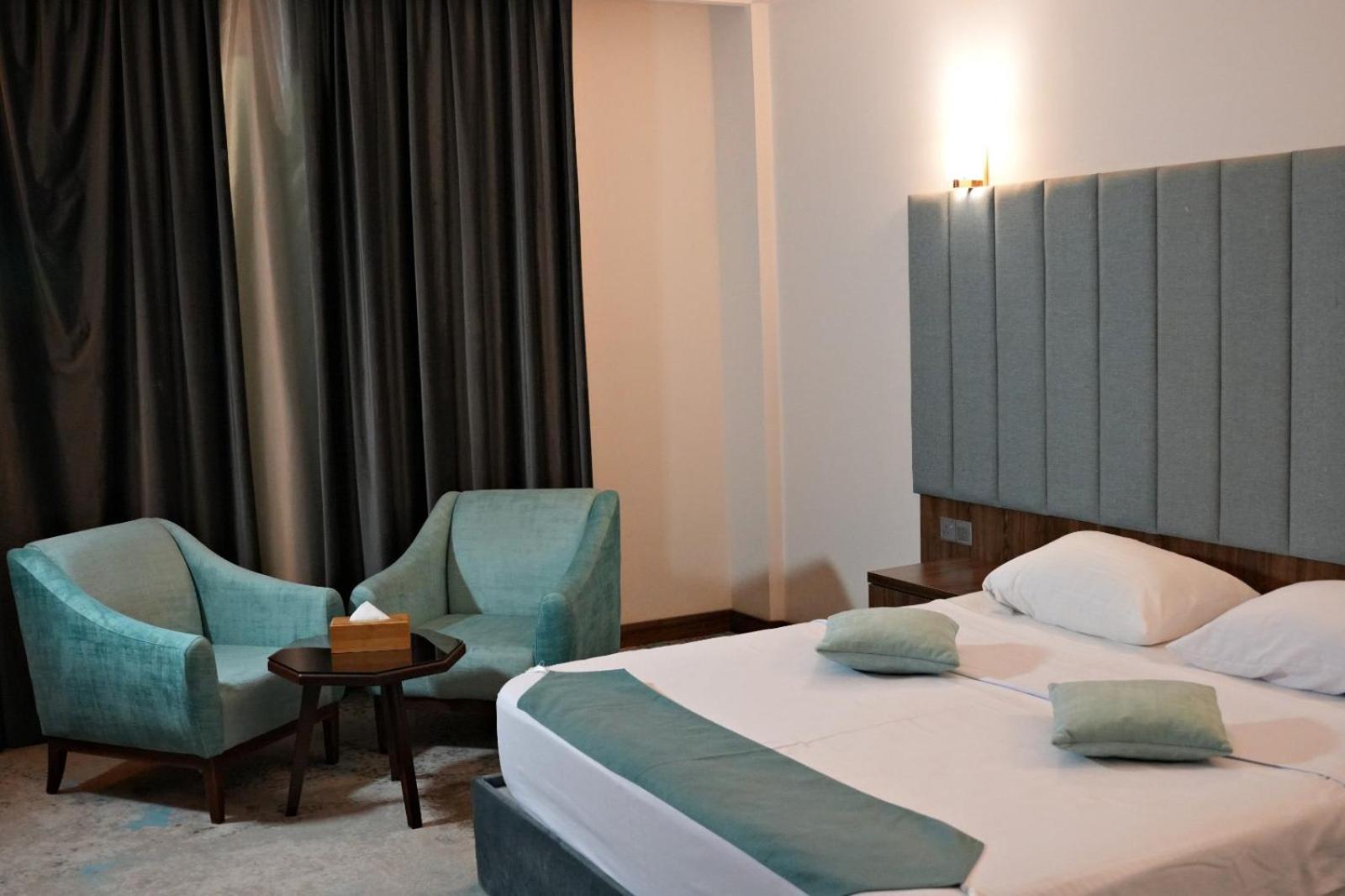 Superior King Or Twin Room
