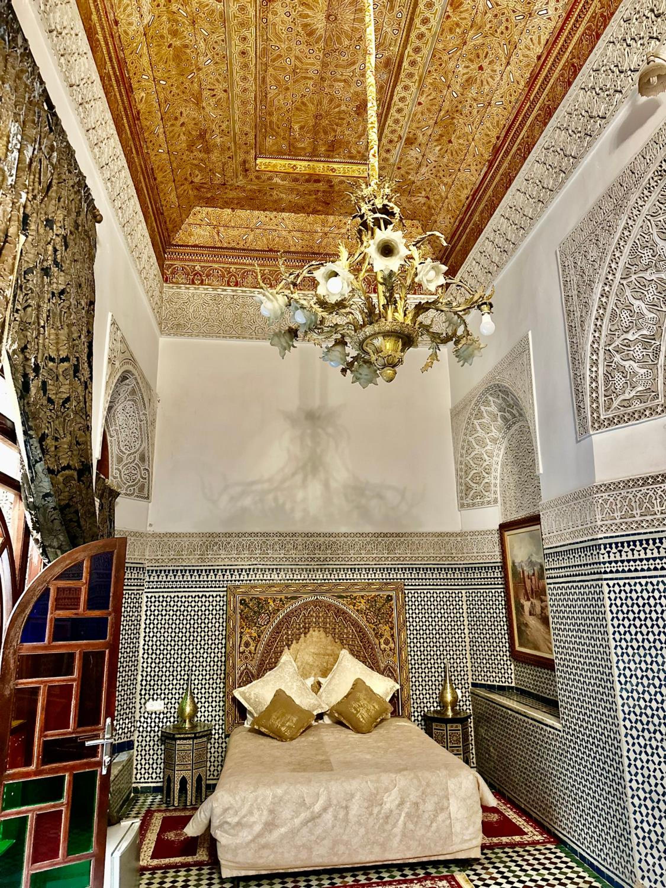 Superior Suite - Photo 2