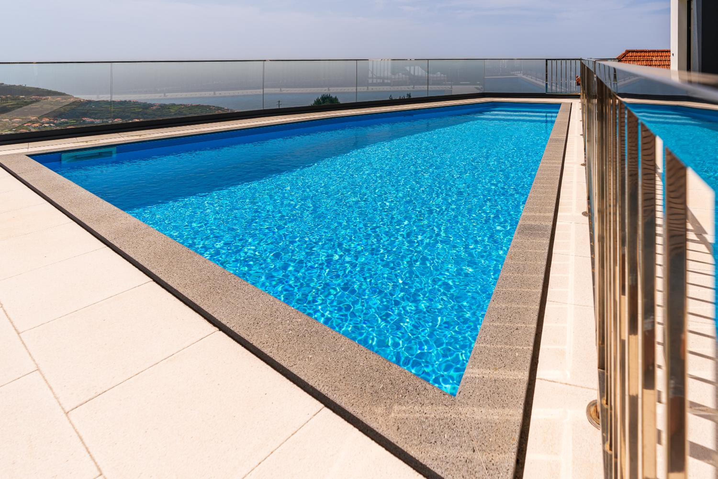 Villa photo 2