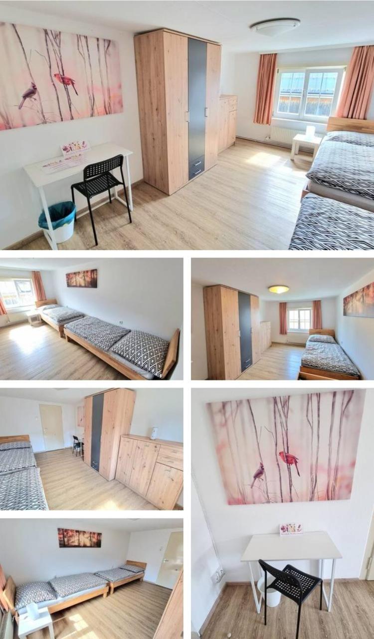 Small Twin Room photo 1