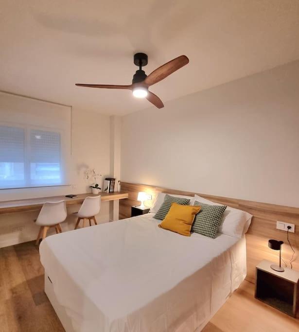 One-Bedroom Apartment photo 3