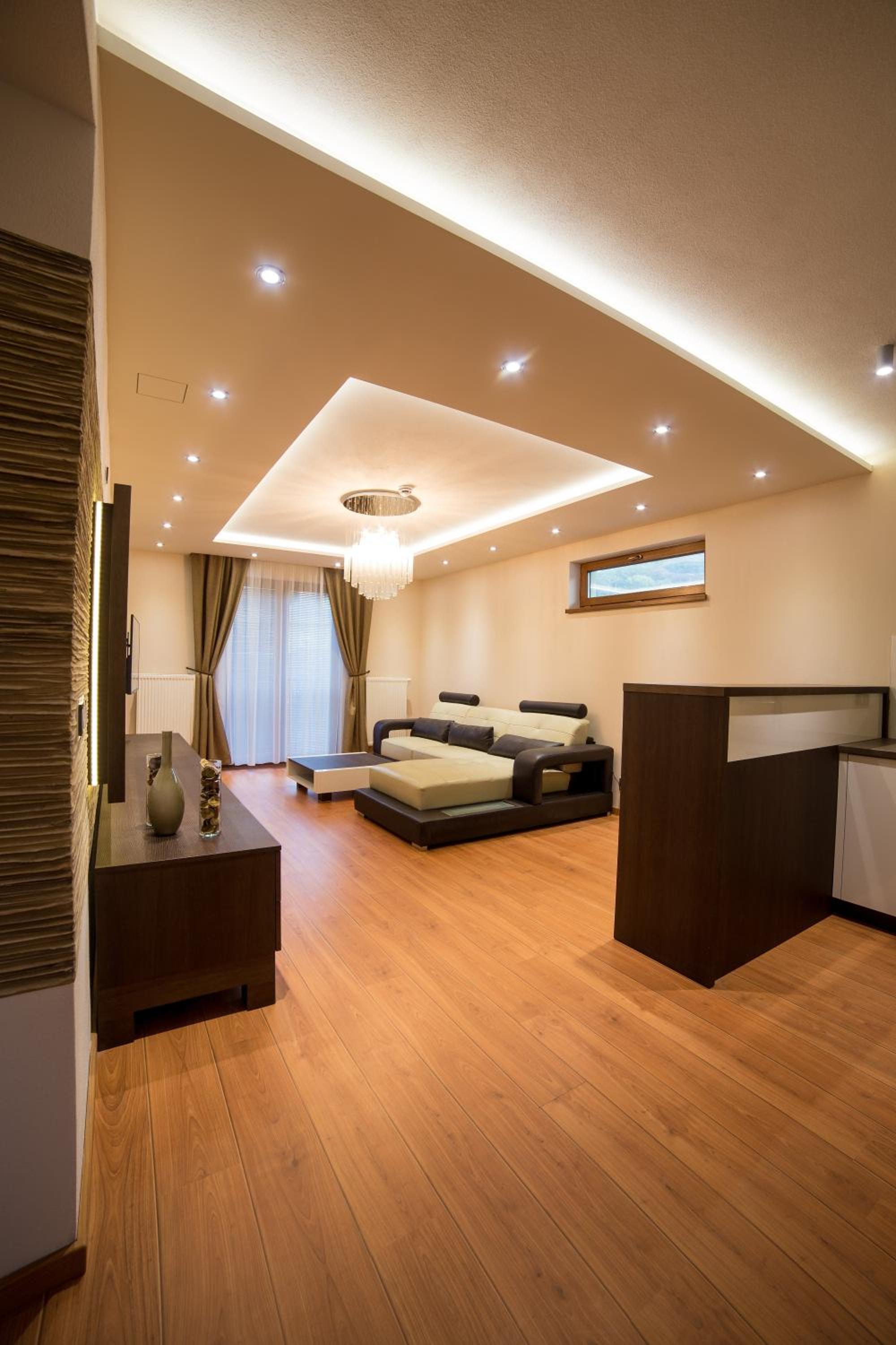 Studio Apartment - Photo 3