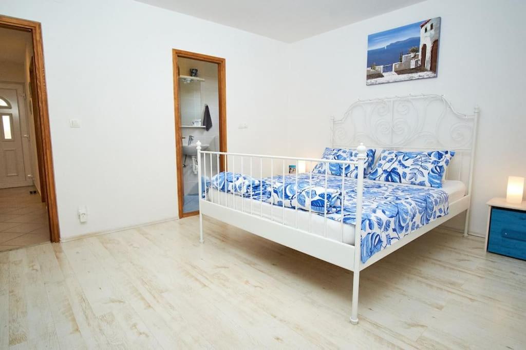 Two-Bedroom Villa photo 1