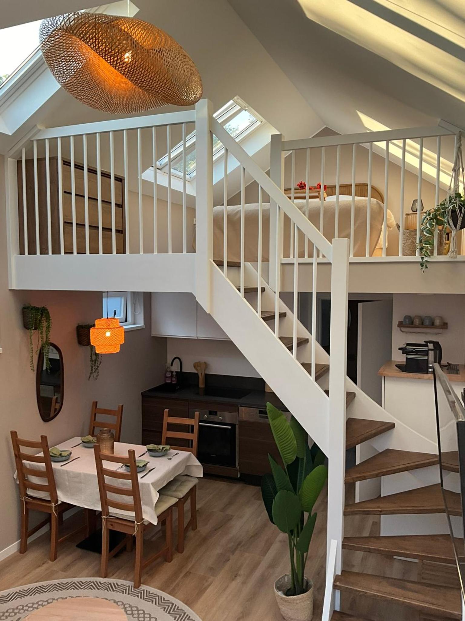 One-Bedroom House photo 1