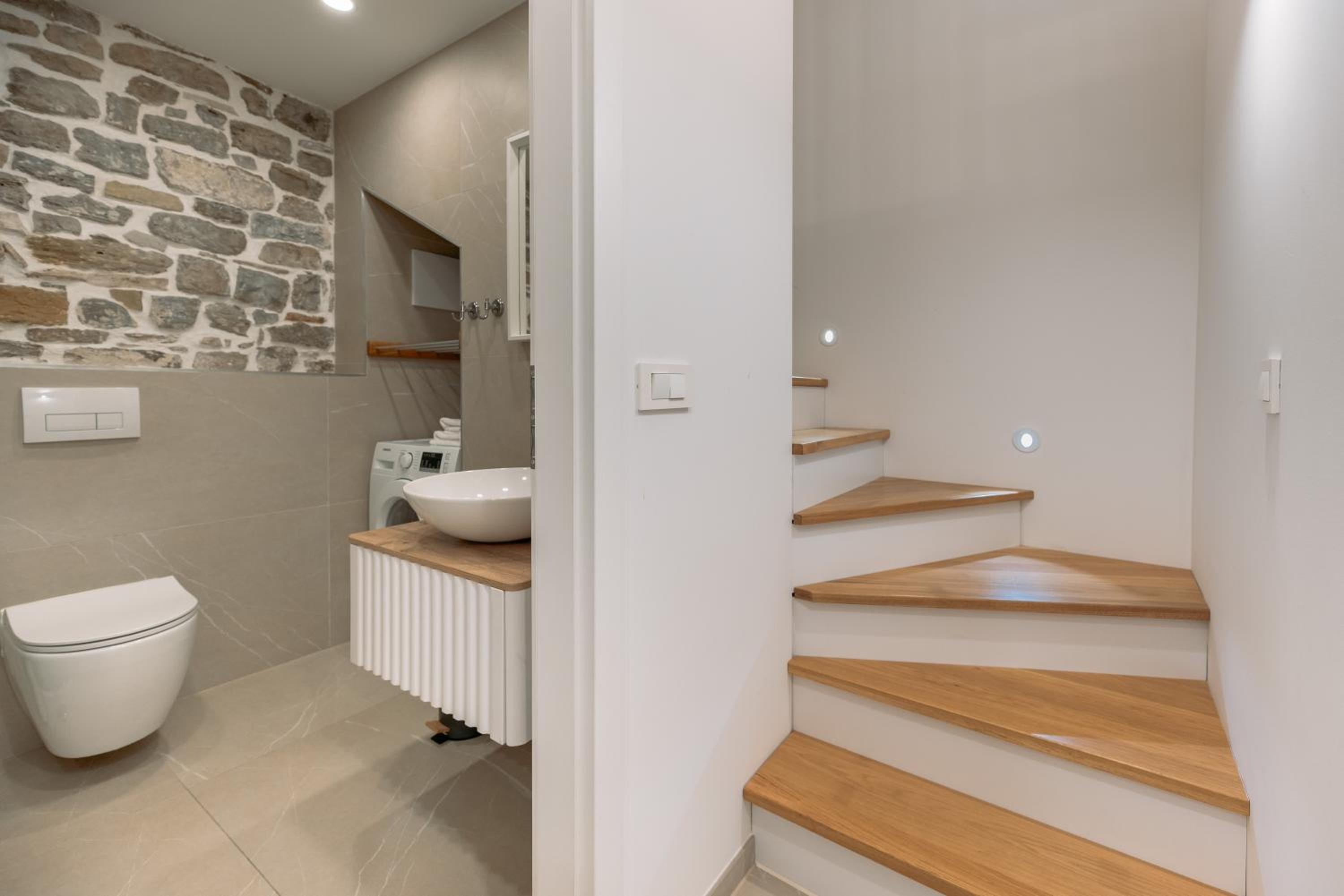 One-Bedroom House photo 2