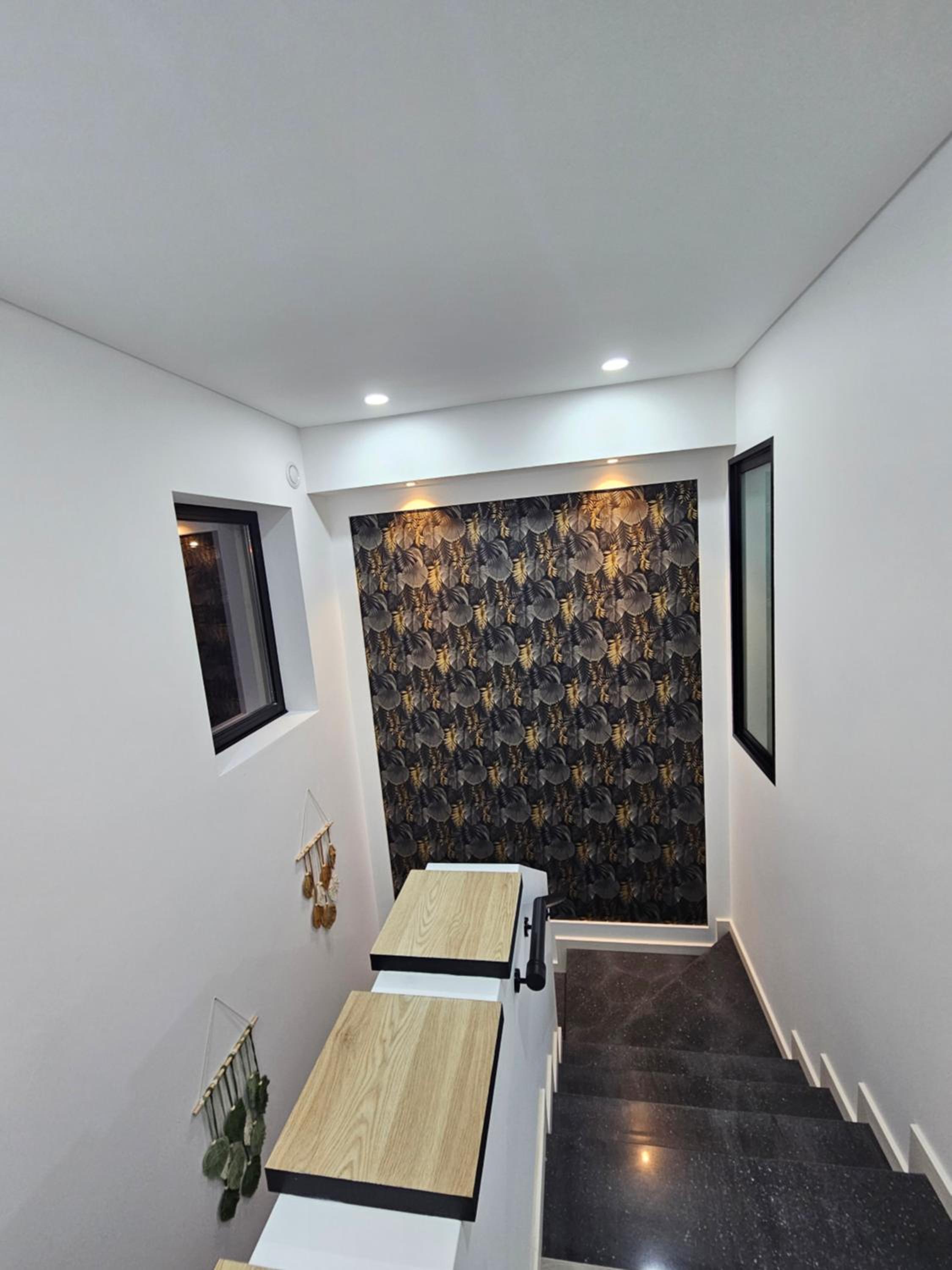 Three-Bedroom House photo 3