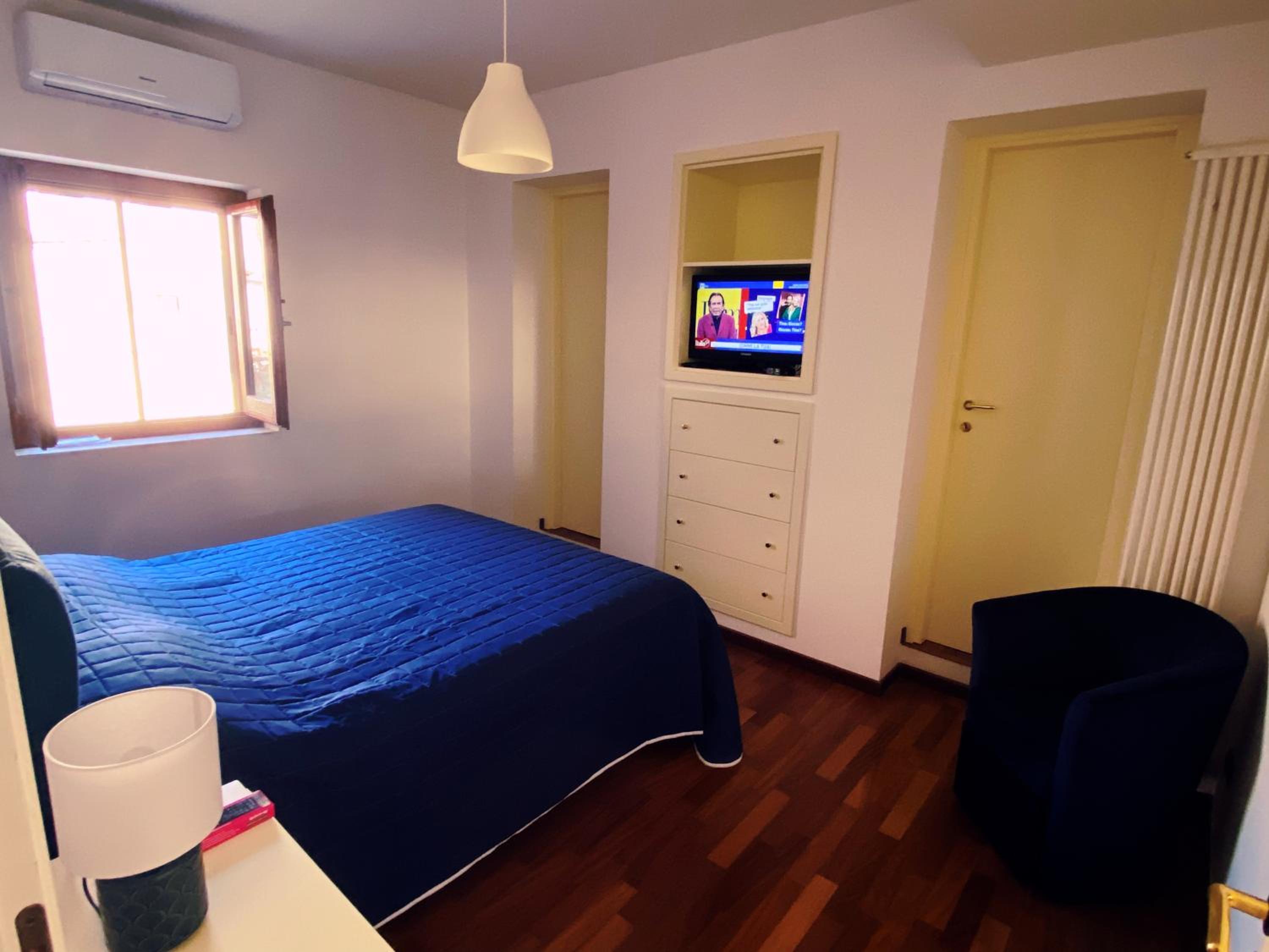 Two-Bedroom Apartment photo 1