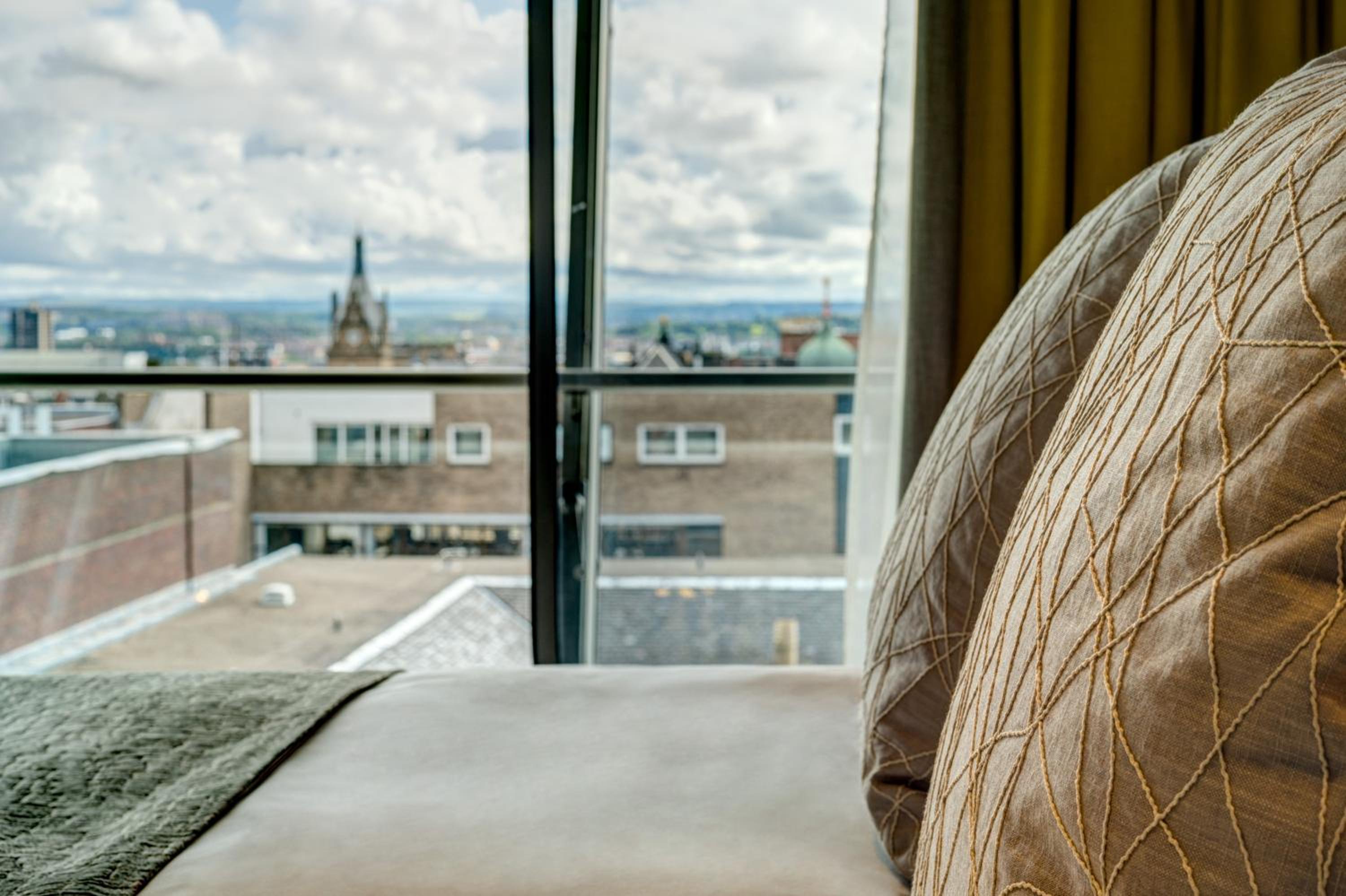 City View - Double Room - Photo 4