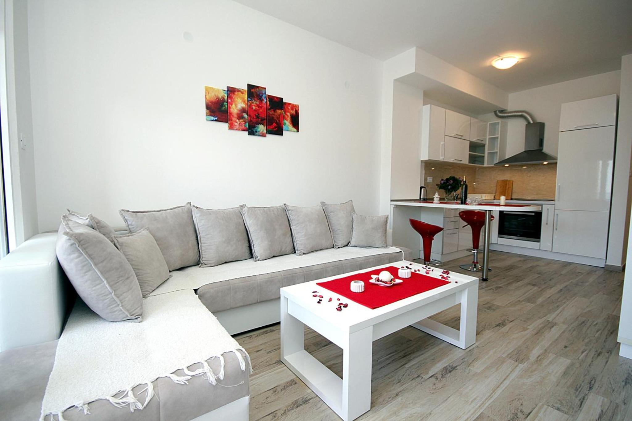 Apartment With Sea View