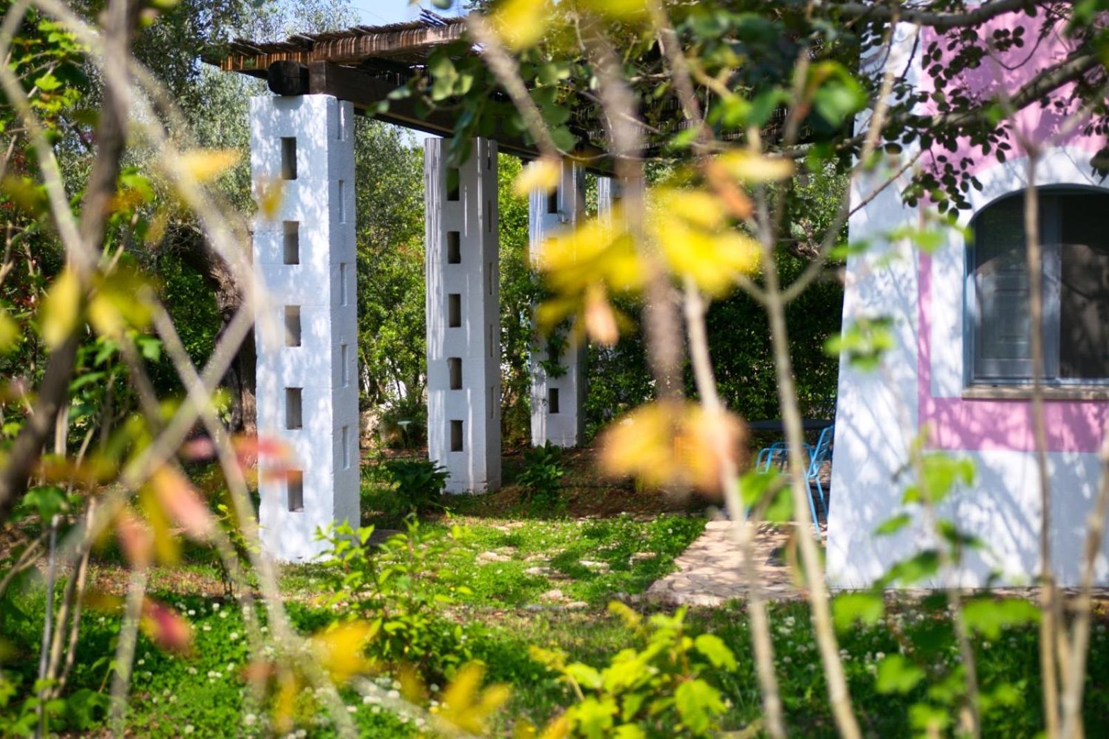 Triple Room with Garden View photo 2