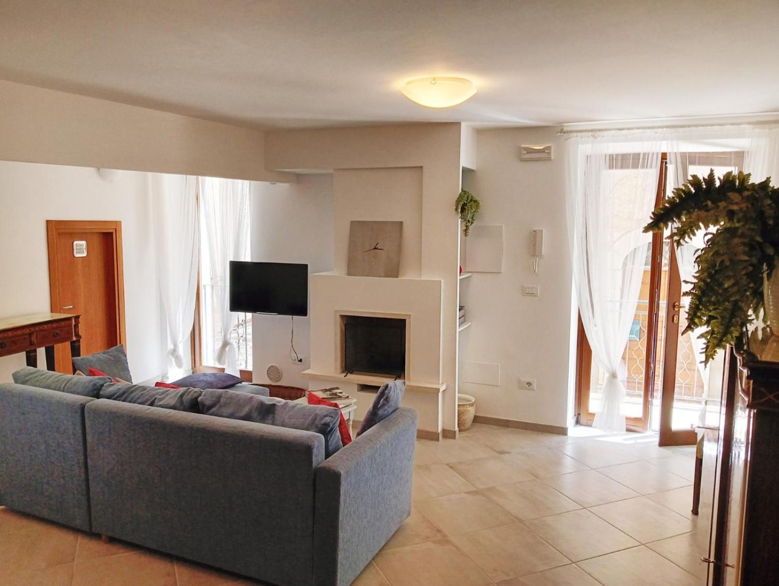 Two-Bedroom House photo 2