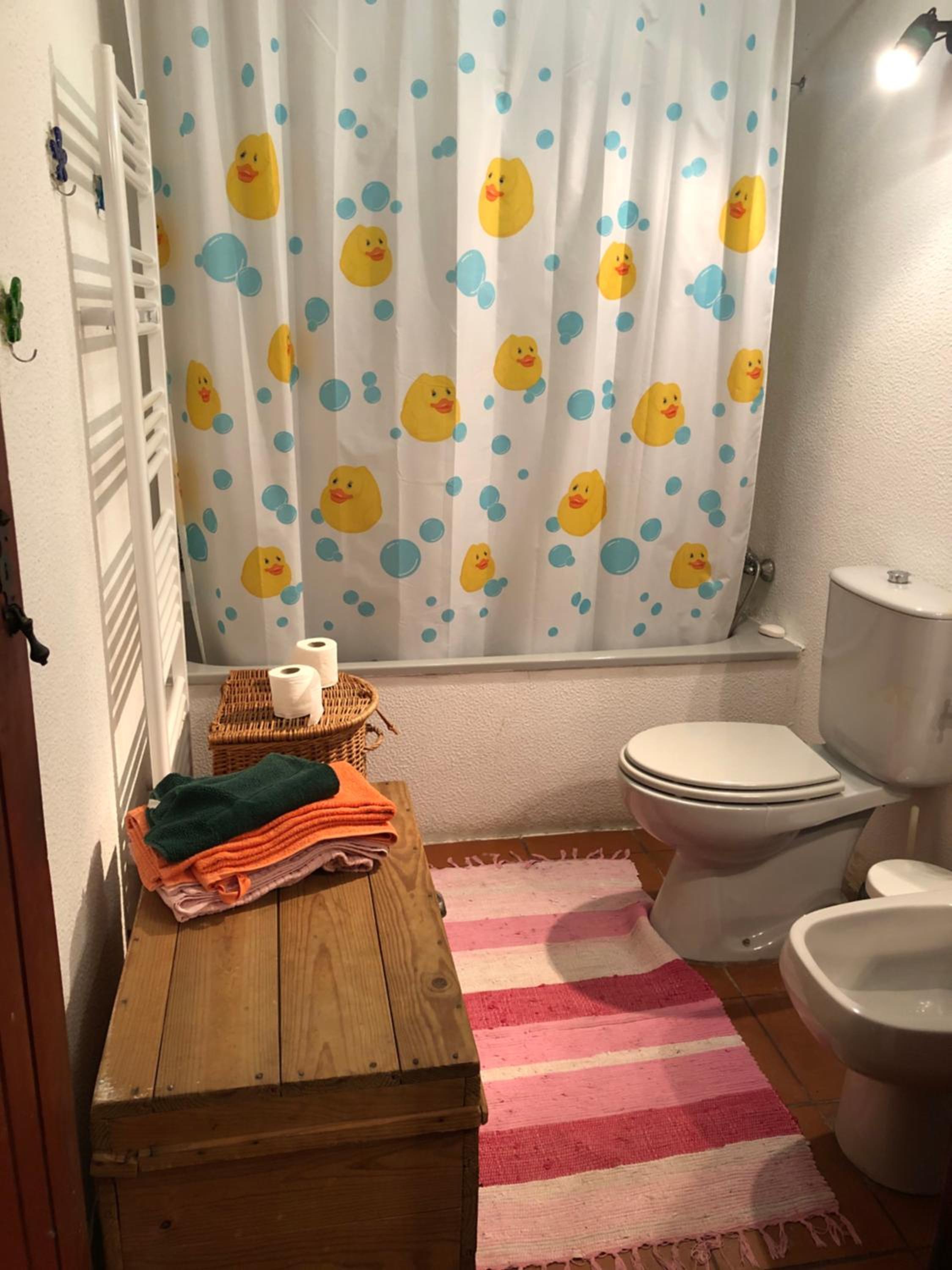 One-Bedroom Apartment photo 2