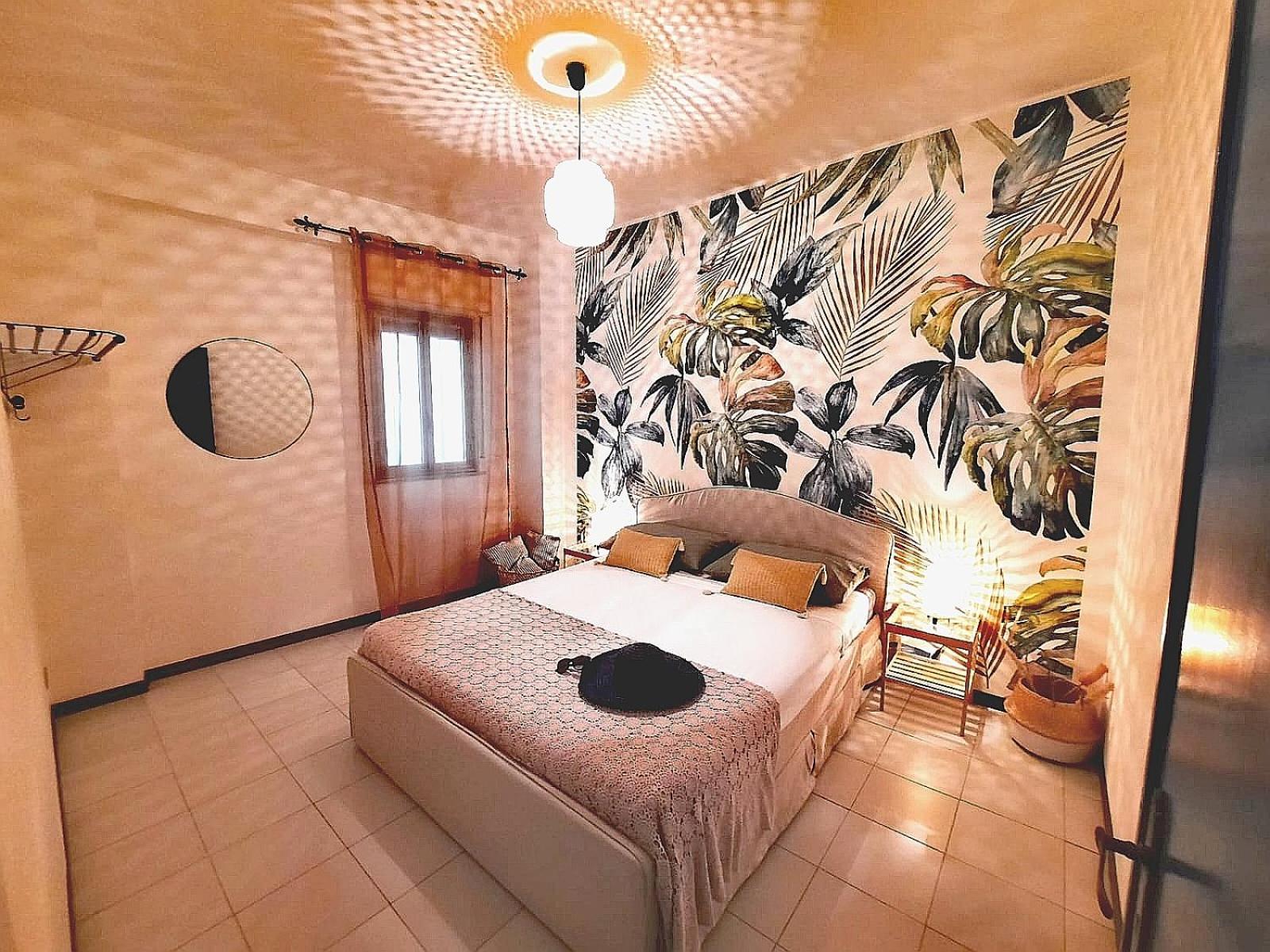 Two-Bedroom Apartment with Terrace and Sea View photo 1